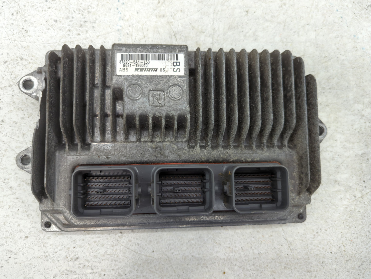 2015 Honda Accord PCM Engine Control Computer ECU ECM PCU OEM P/N:37820-5A1-L53 37820-5A0-A54, 37820-5A1-L54 Fits OEM Used A