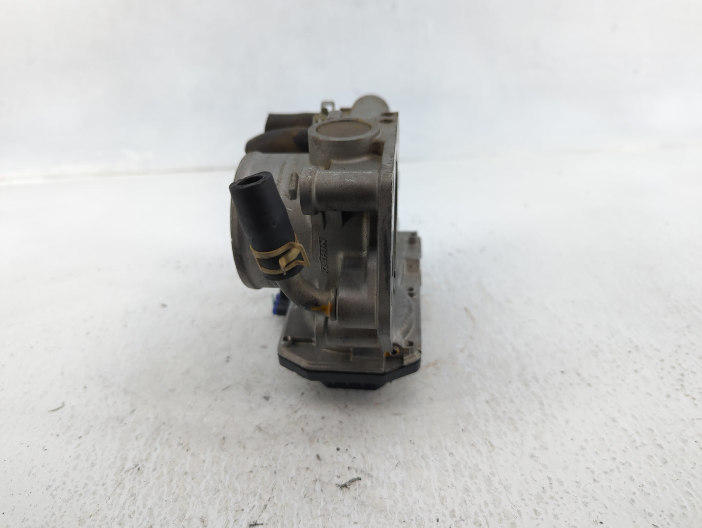 2014-2015 Honda Accord Throttle Body P/N:GMF9A 41007 Fits Fits 2014 2015 OEM Used Auto Parts - Oemusedautoparts1.com
