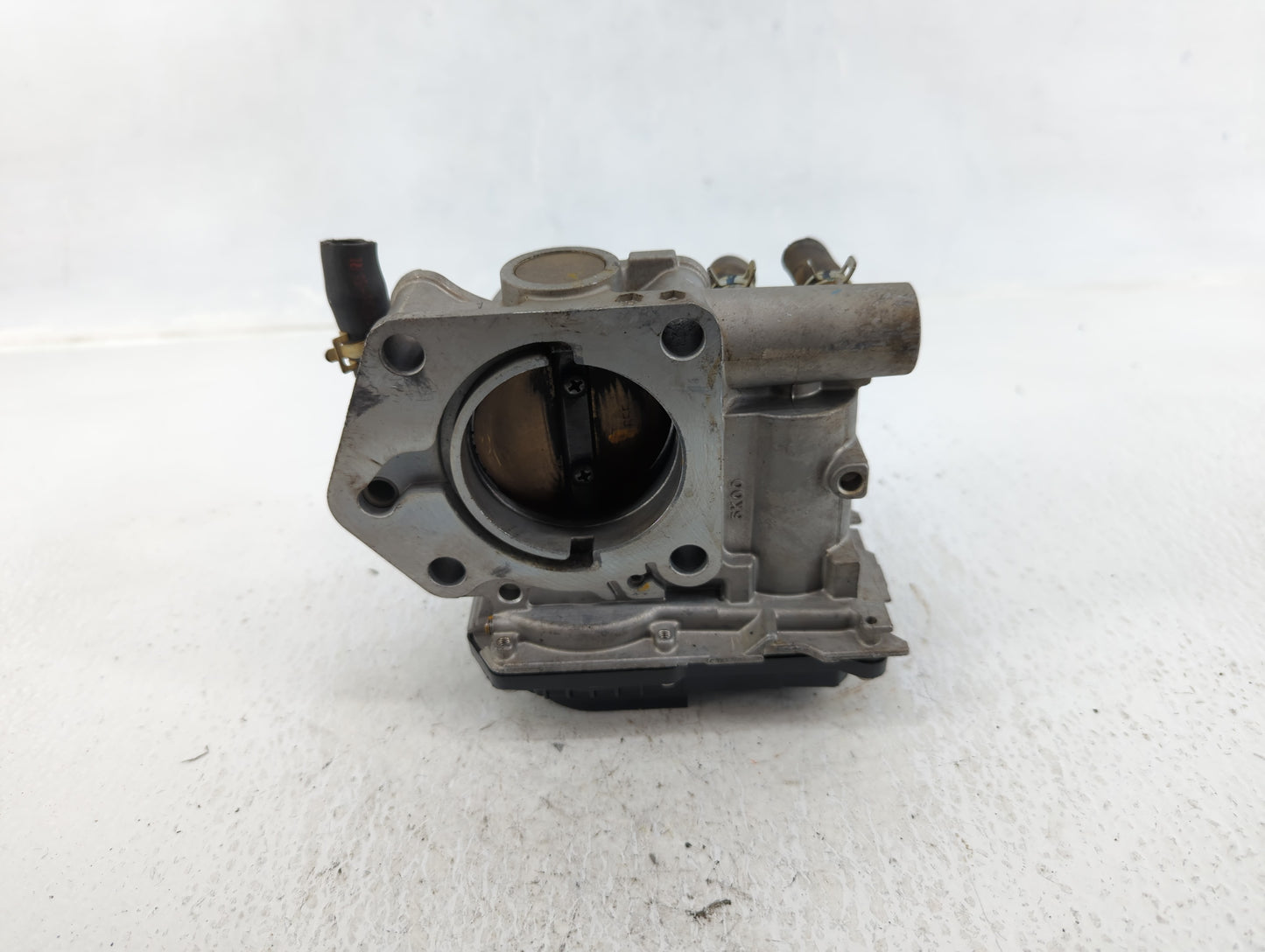 2014-2015 Honda Accord Throttle Body P/N:GMF9A 41007 Fits Fits 2014 2015 OEM Used Auto Parts - Oemusedautoparts1.com