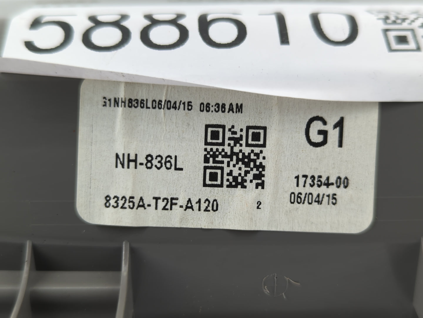 2015 Honda Accord Overhead Roof Console 588610 - Oemusedautoparts1.com
