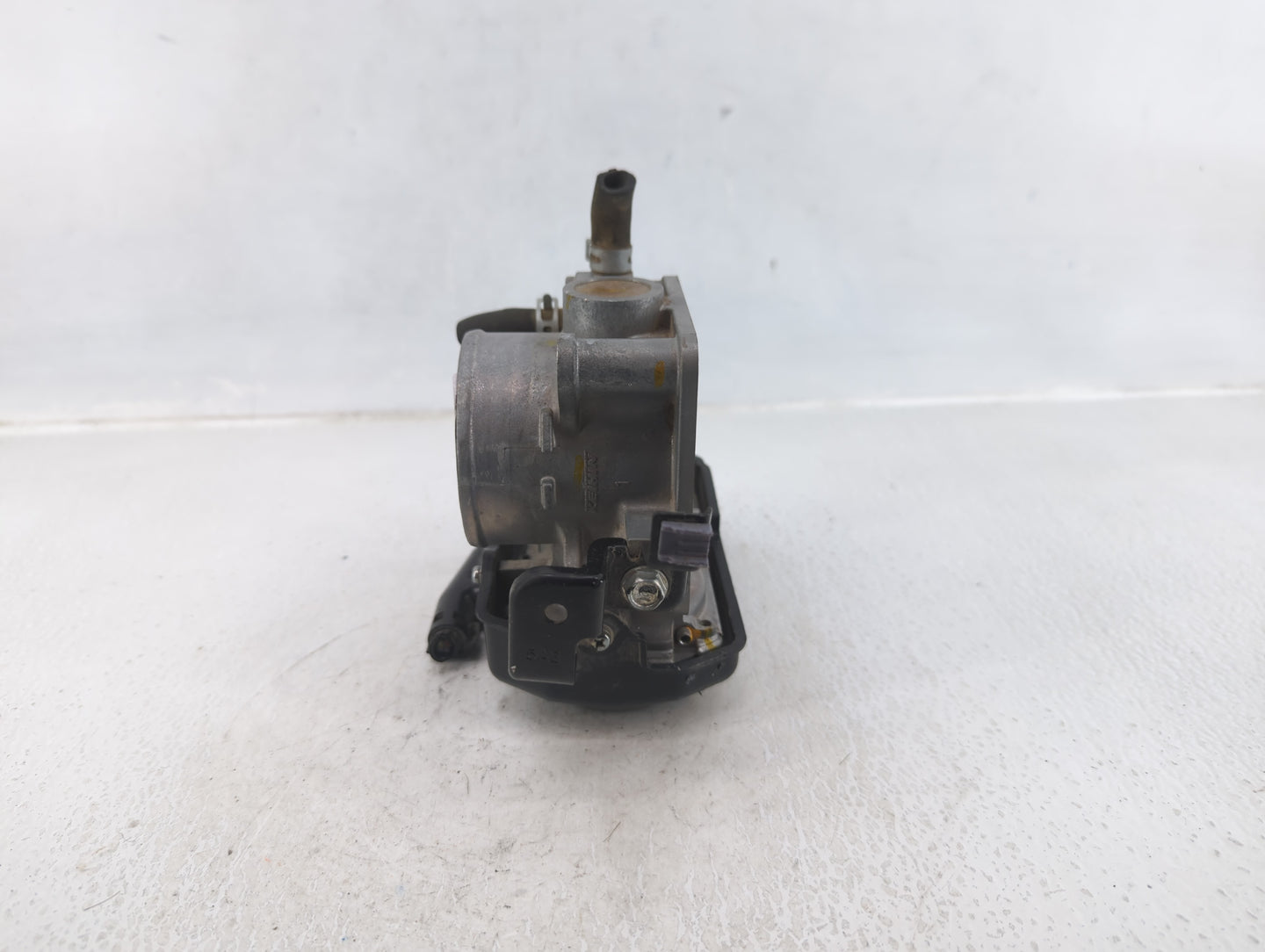 2013-2017 Honda Accord Throttle Body P/N:GMF4A Fits Fits 2013 2014 2015 2016 2017 2018 2019 2020 2021 2022 OEM Used Auto Par