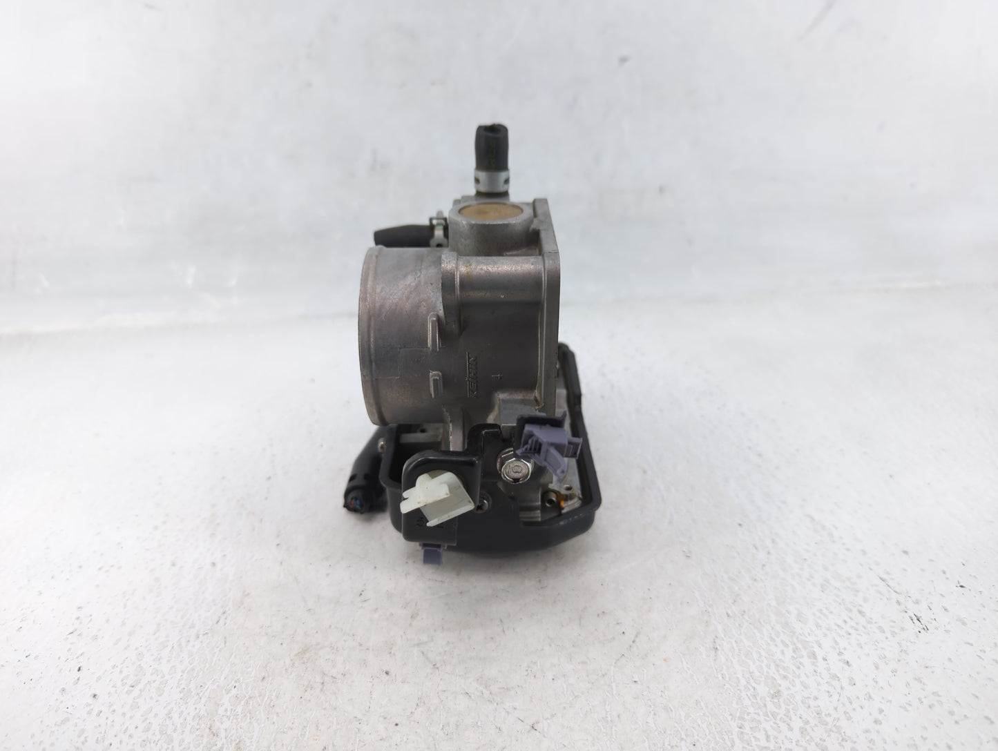 2013-2017 Honda Accord Throttle Body P/N:M50218 GMF4A, 560388 Fits Fits 2013 2014 2015 2016 2017 2018 2019 2020 2021 2022 OE