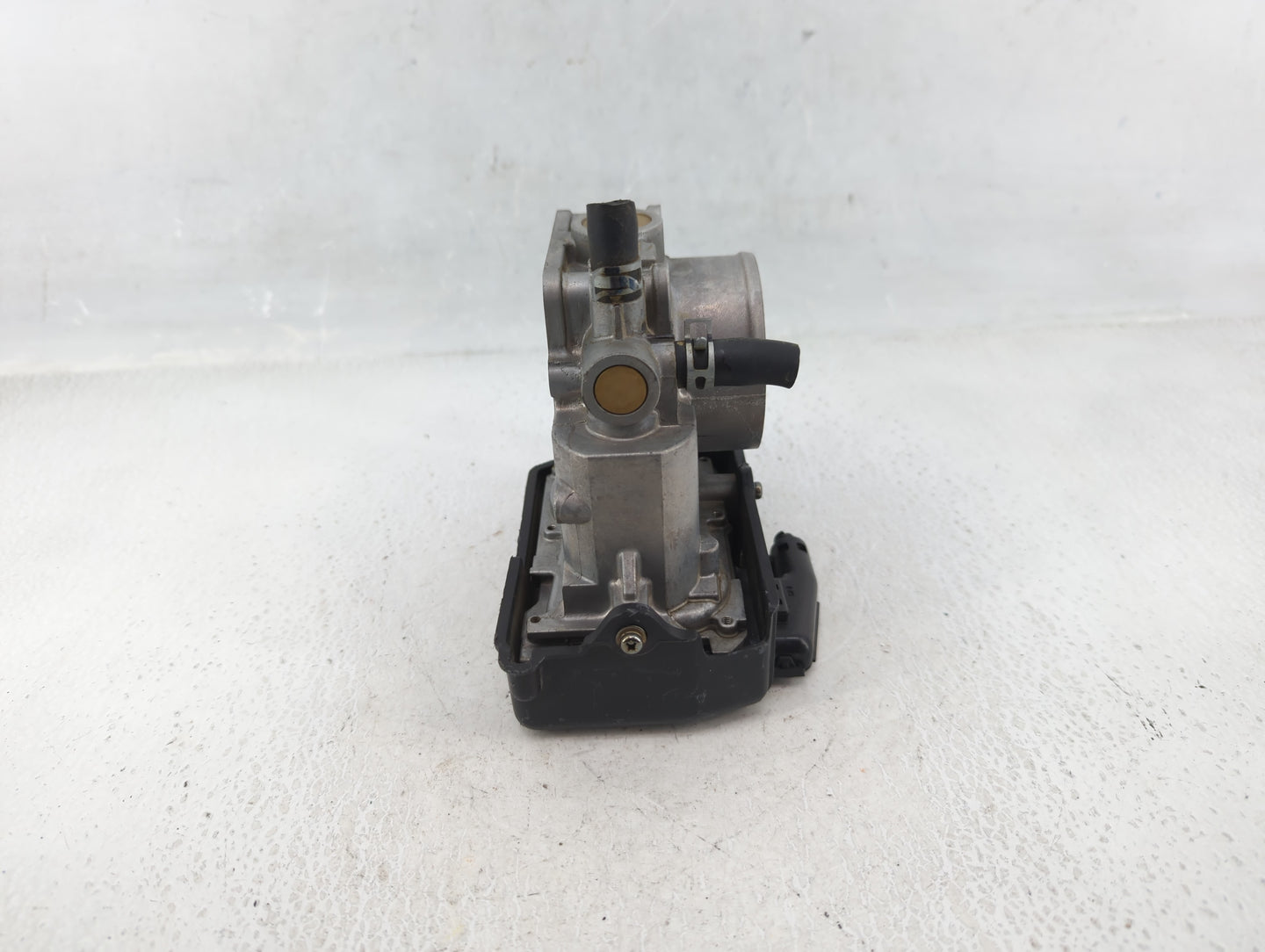2013-2017 Honda Accord Throttle Body P/N:M50218 GMF4A, 560388 Fits Fits 2013 2014 2015 2016 2017 2018 2019 2020 2021 2022 OE
