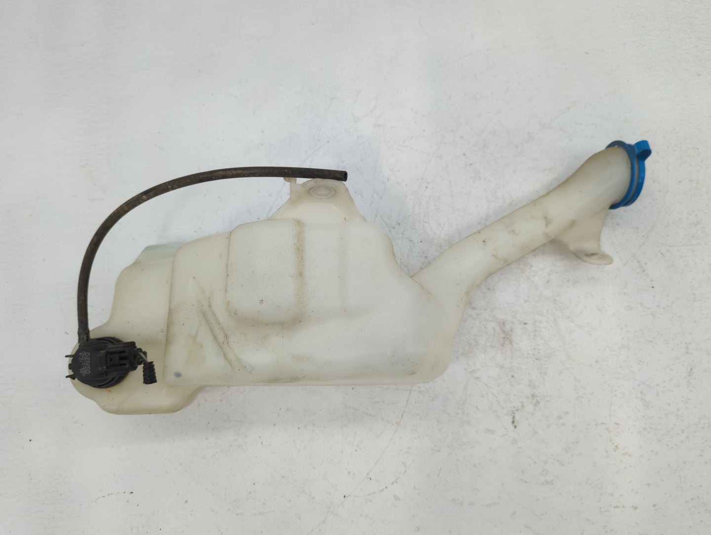 2013-2017 Honda Accord Windshield Washer Fluid Reservoir Bottle Oem - Oemusedautoparts1.com