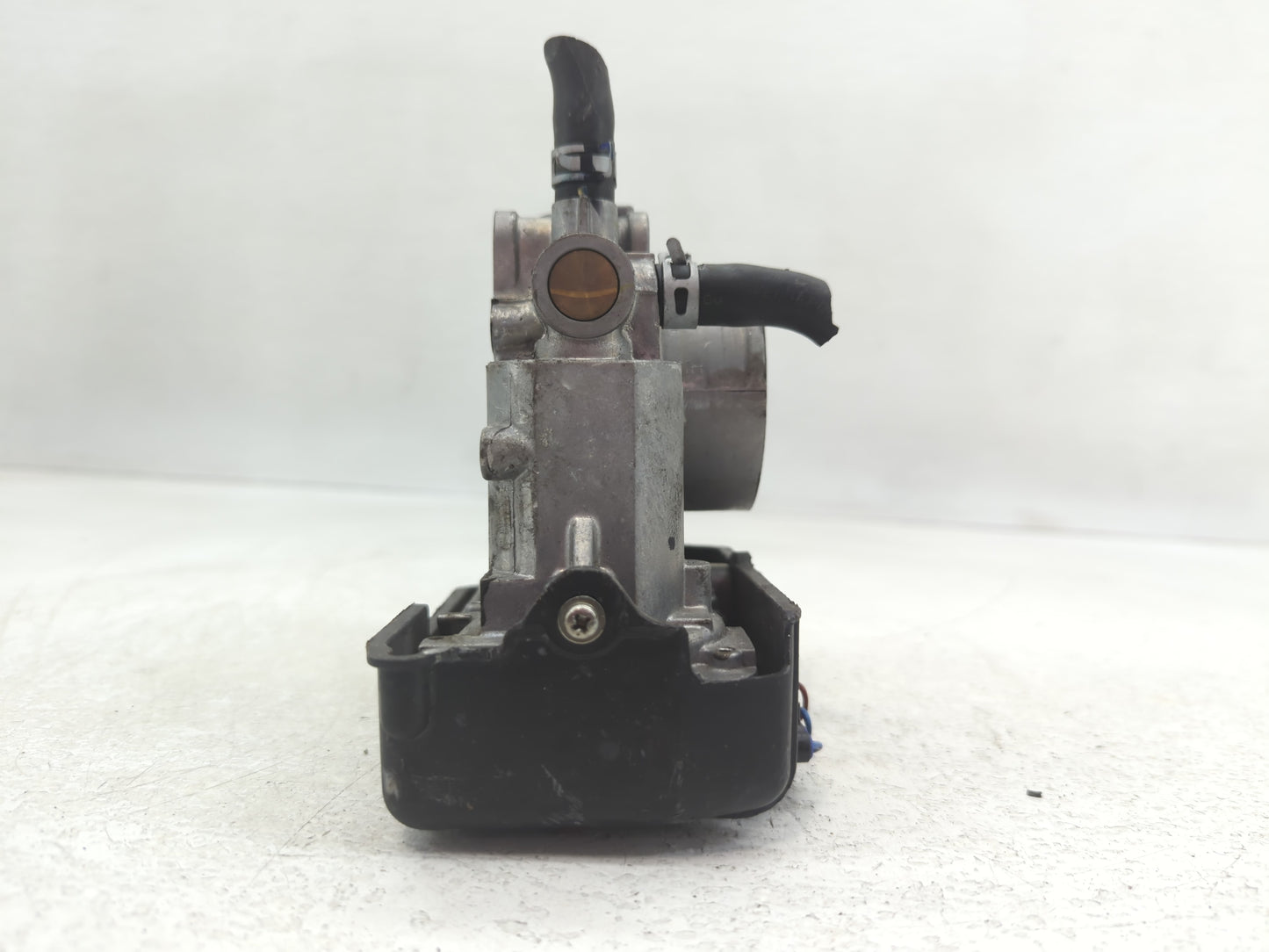 2013-2017 Honda Accord Throttle Body P/N:GMF4A M150710 Fits Fits 2013 2014 2015 2016 2017 2018 2019 2020 2021 2022 OEM Used 