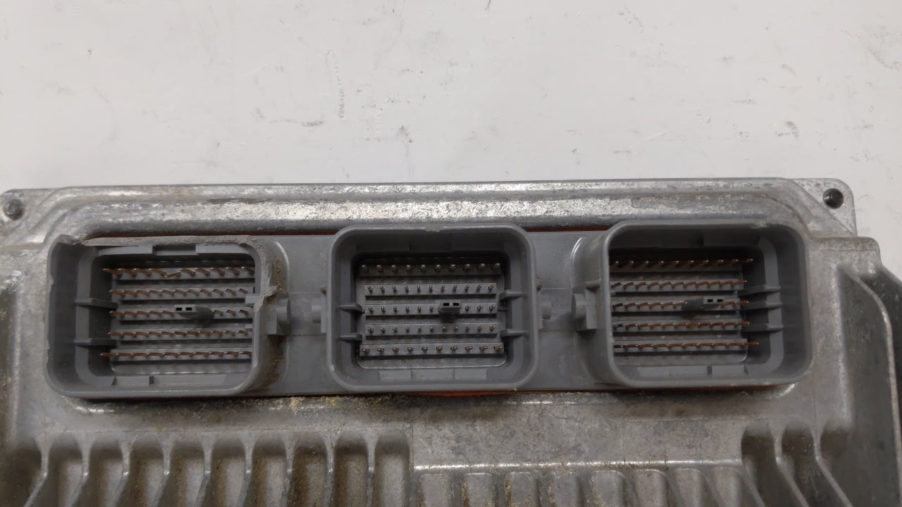 2015 Honda Accord PCM Engine Control Computer ECU ECM PCU OEM P/N:37820-5A0-A53 37820-5A0-A54 Fits OEM Used Auto Parts - Oem