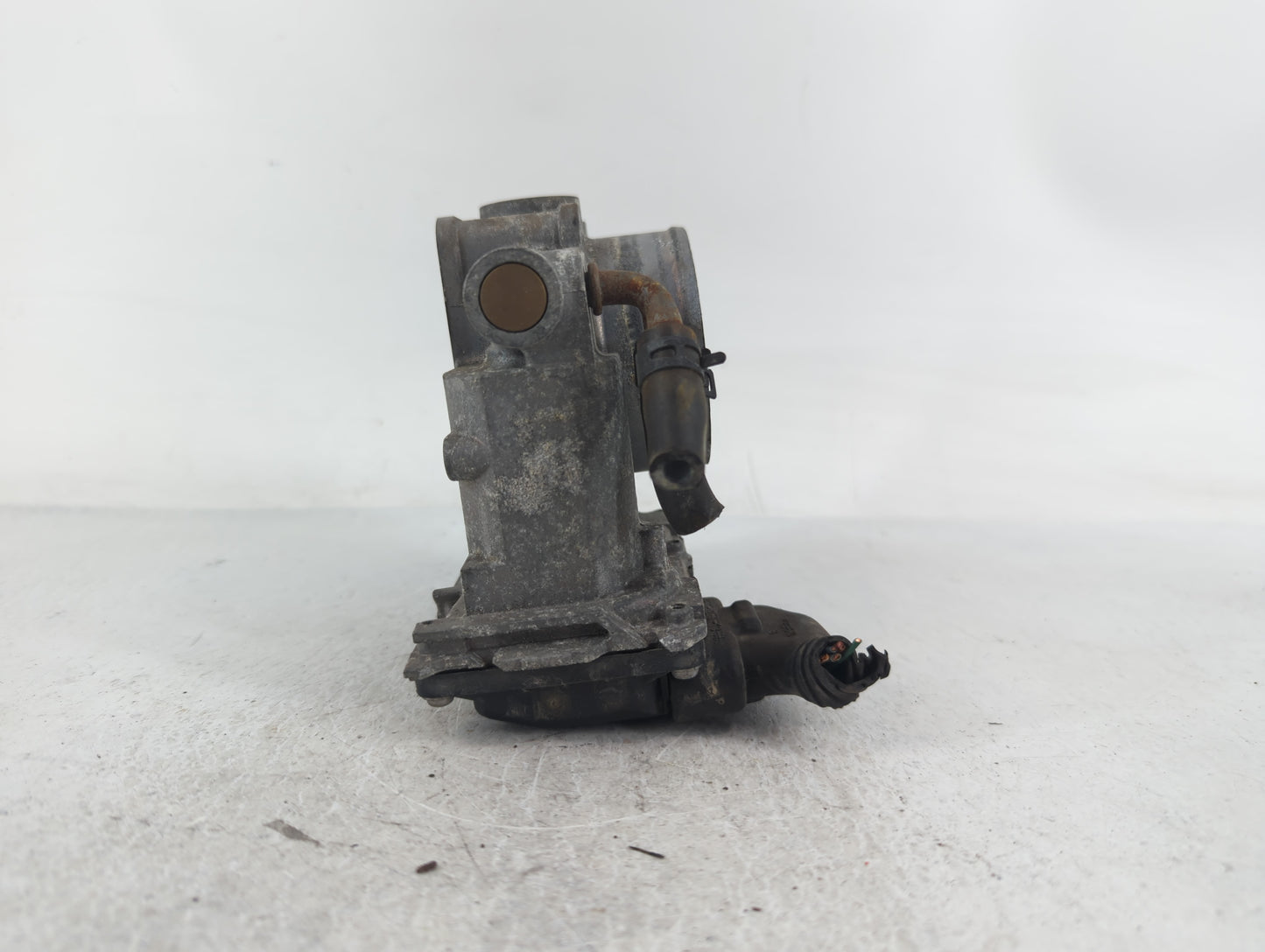 2013-2017 Honda Accord Throttle Body P/N:031801 1430 09R08 Fits Fits 2013 2014 2015 2016 2017 2018 OEM Used Auto Parts - Oem