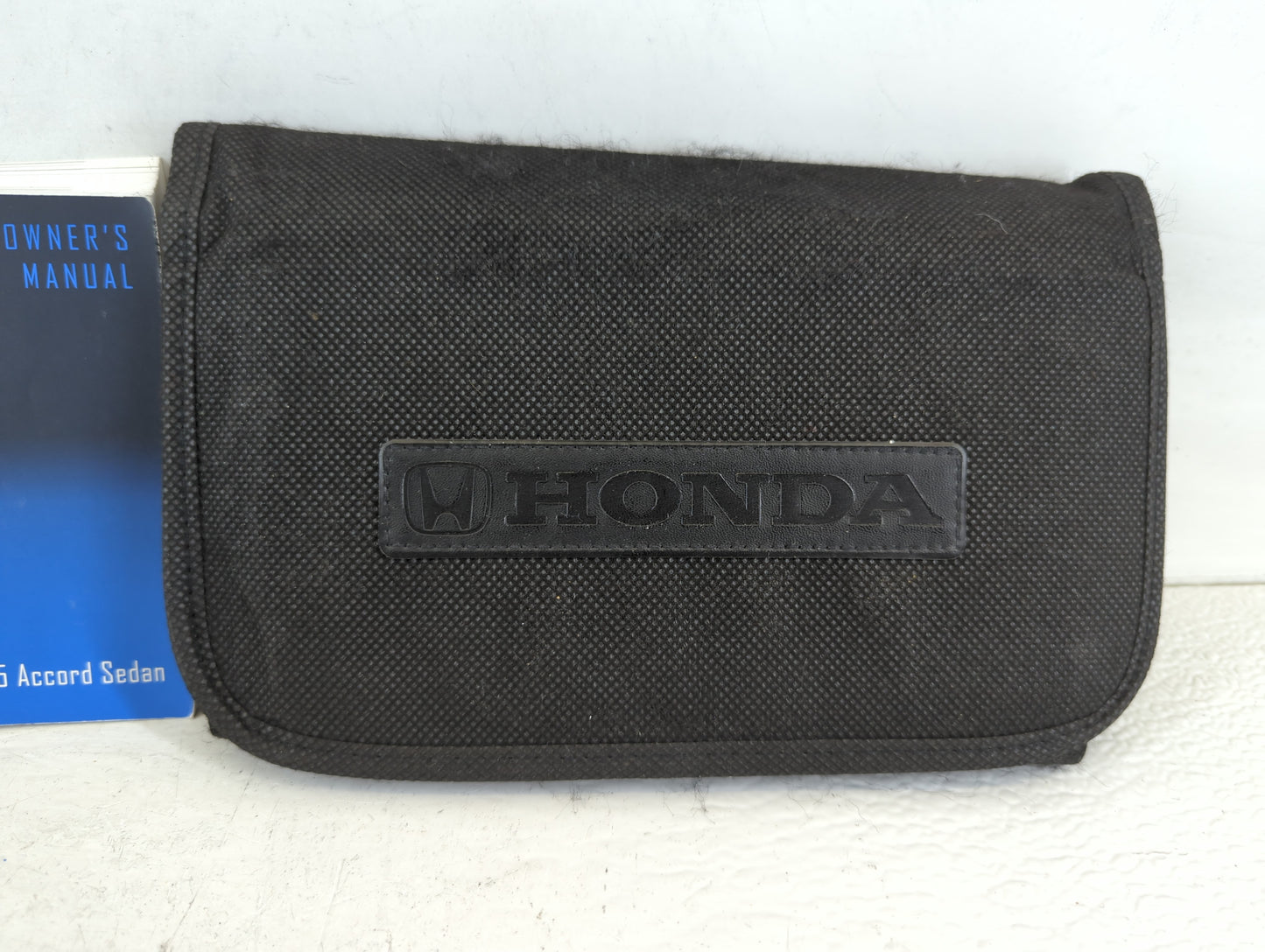 2015 Honda Accord Owners Manual Book Guide P/N:31T2A620 00C31-T2A-6200 OEM Used Auto Parts - Oemusedautoparts1.com