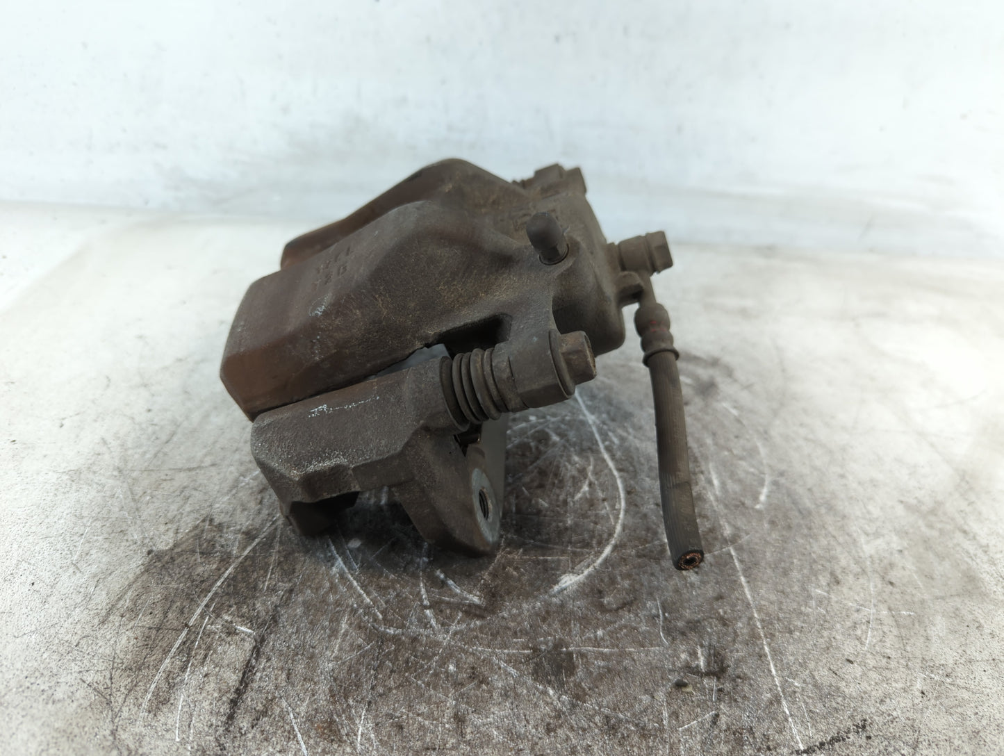2013-2017 Honda Accord Front Driver Left Brake Caliper - Oemusedautoparts1.com