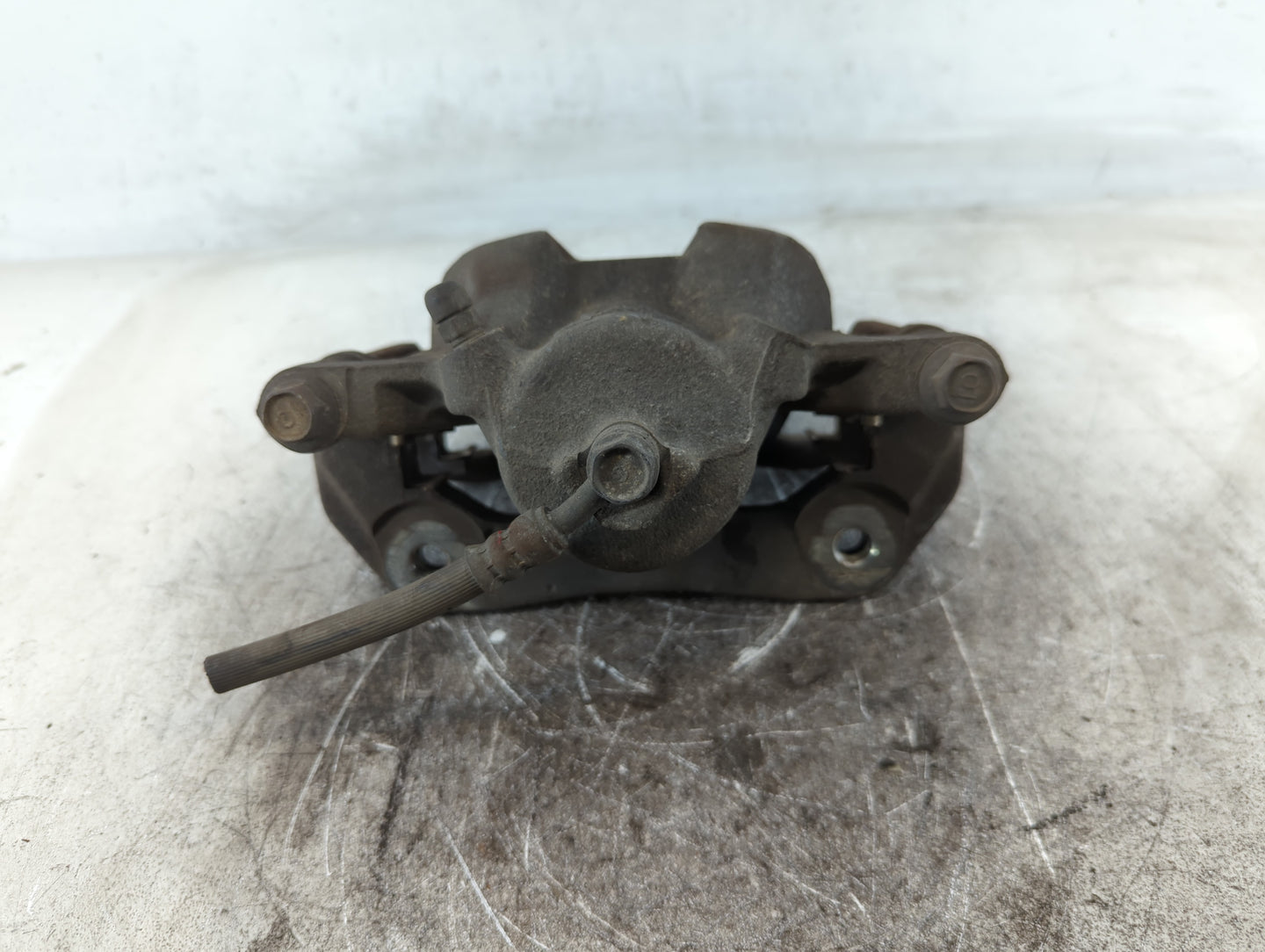 2013-2017 Honda Accord Front Driver Left Brake Caliper - Oemusedautoparts1.com