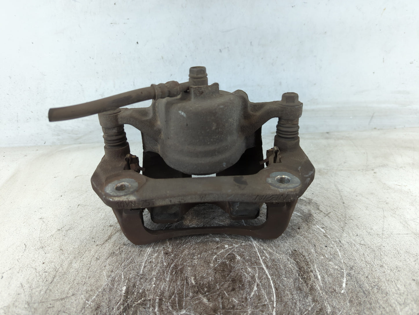 2013-2017 Honda Accord Front Driver Left Brake Caliper - Oemusedautoparts1.com