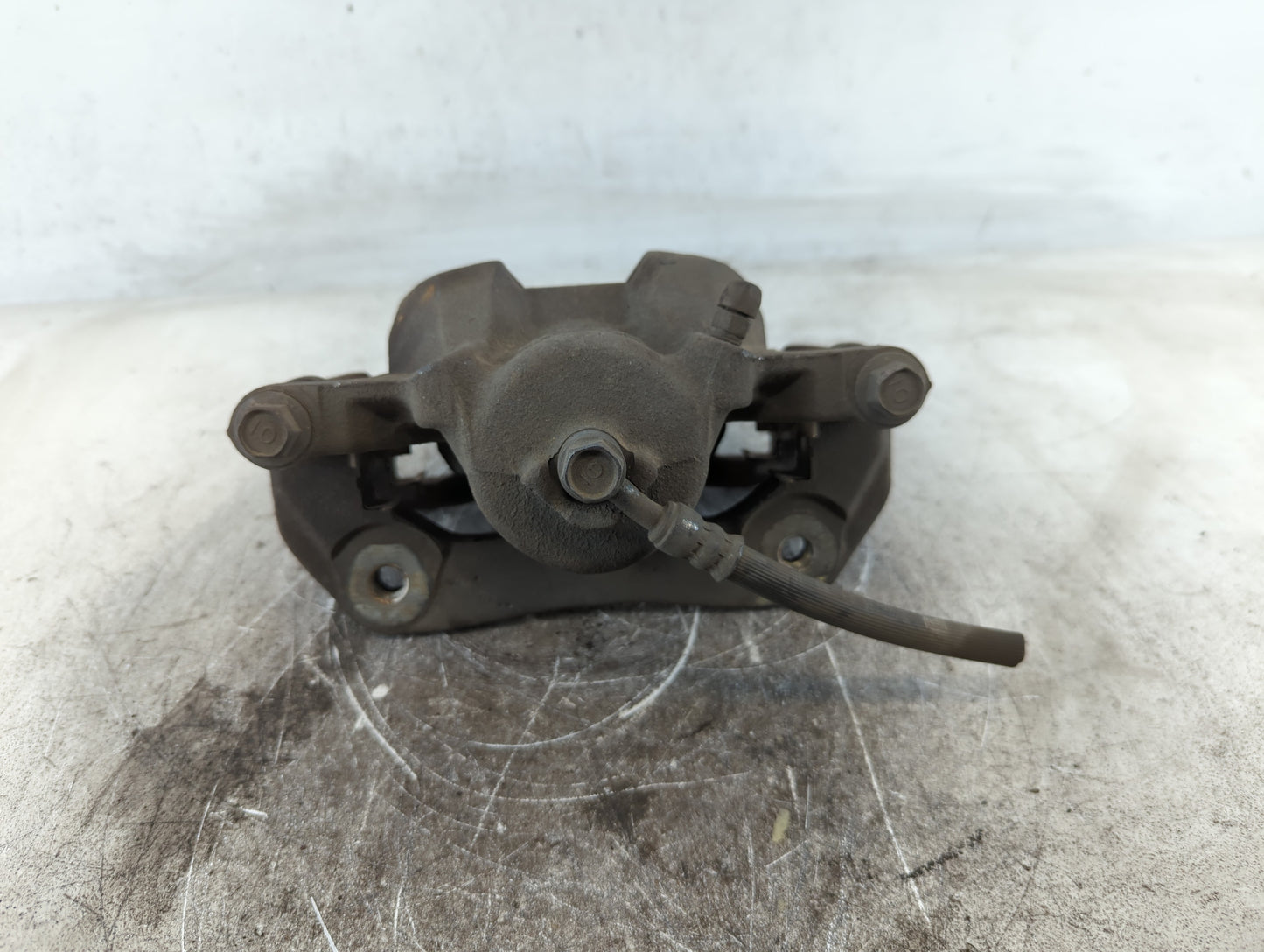 2013-2017 Honda Accord Front Driver Left Brake Caliper 699576 - Oemusedautoparts1.com