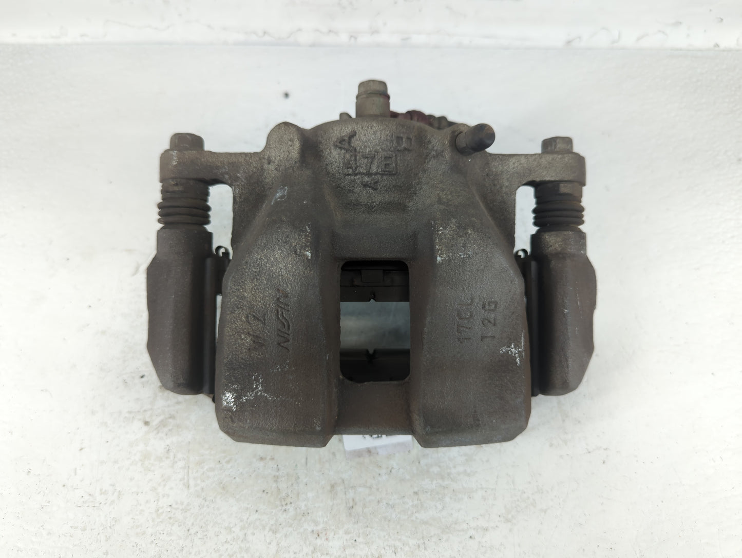 2013-2017 Honda Accord Front Passenger Right Brake Caliper - Oemusedautoparts1.com