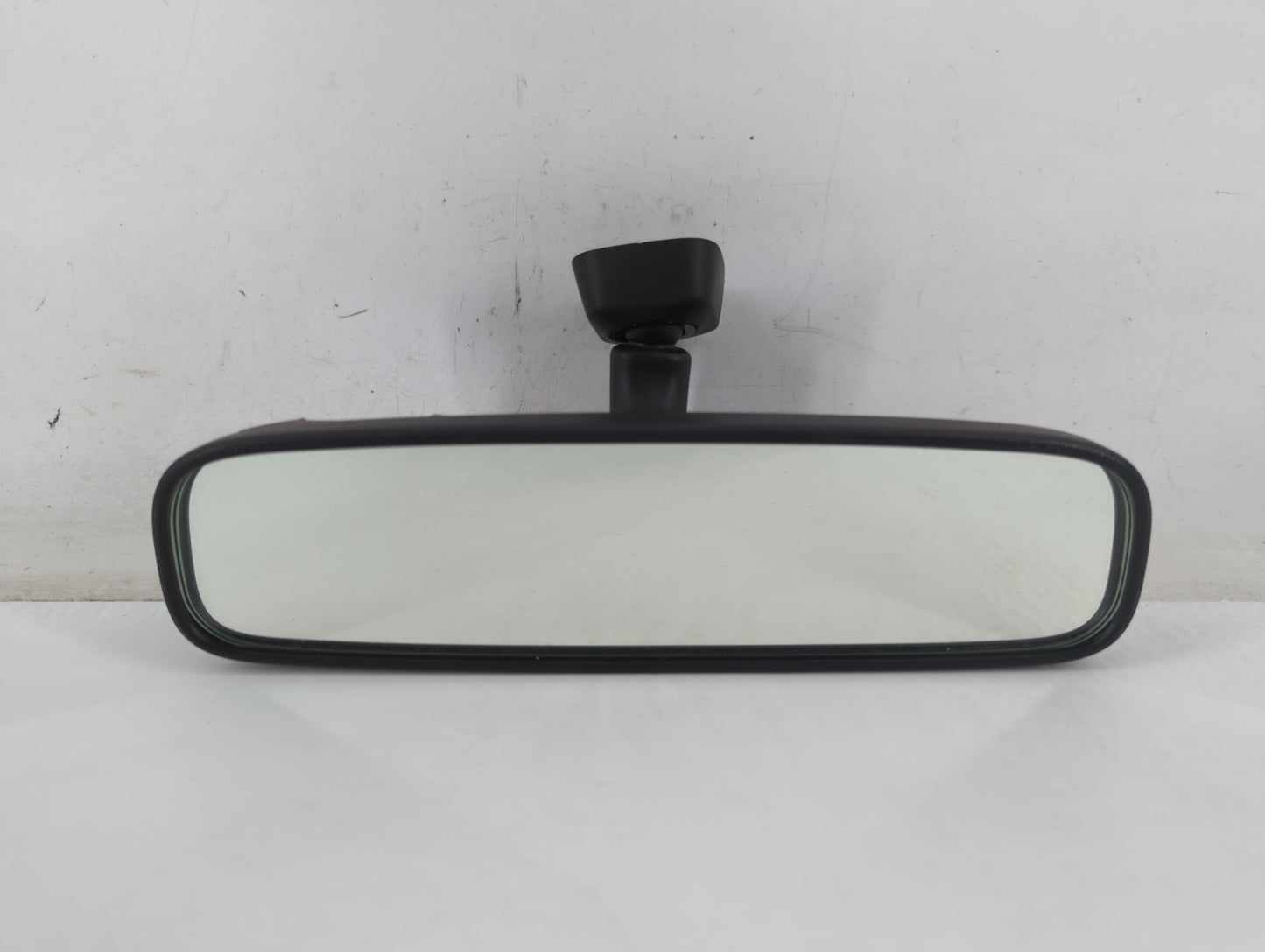 2013-2017 Honda Accord Interior Rear View Mirror Replacement OEM P/N:E4012197 E4022197 Fits OEM Used Auto Parts - Oemusedaut