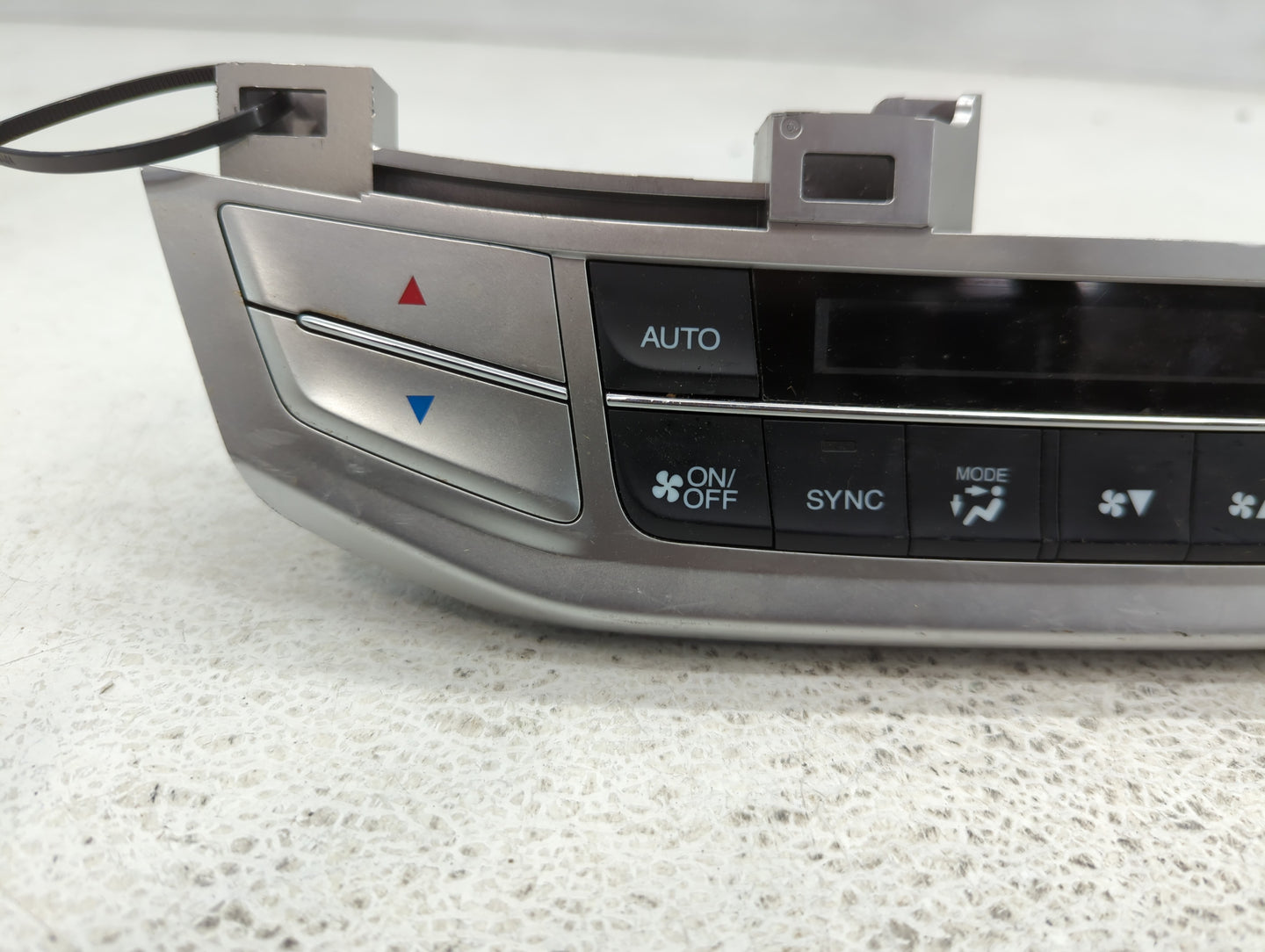 2013-2015 Honda Accord Climate Control Module Temperature AC/Heater Replacement P/N:03315035045 NH869L Fits Fits 2013 2014 2