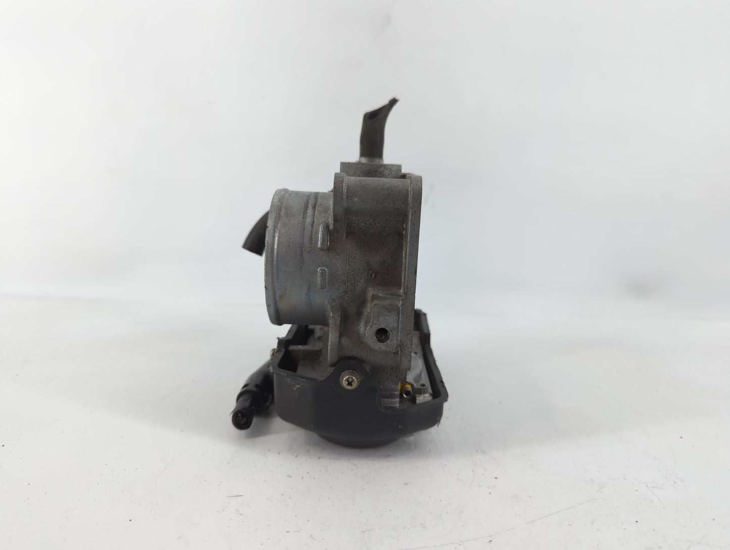 2013-2017 Honda Accord Throttle Body P/N:7134-9672-30 Fits Fits 2013 2014 2015 2016 2017 2018 2019 2020 2021 2022 OEM Used A