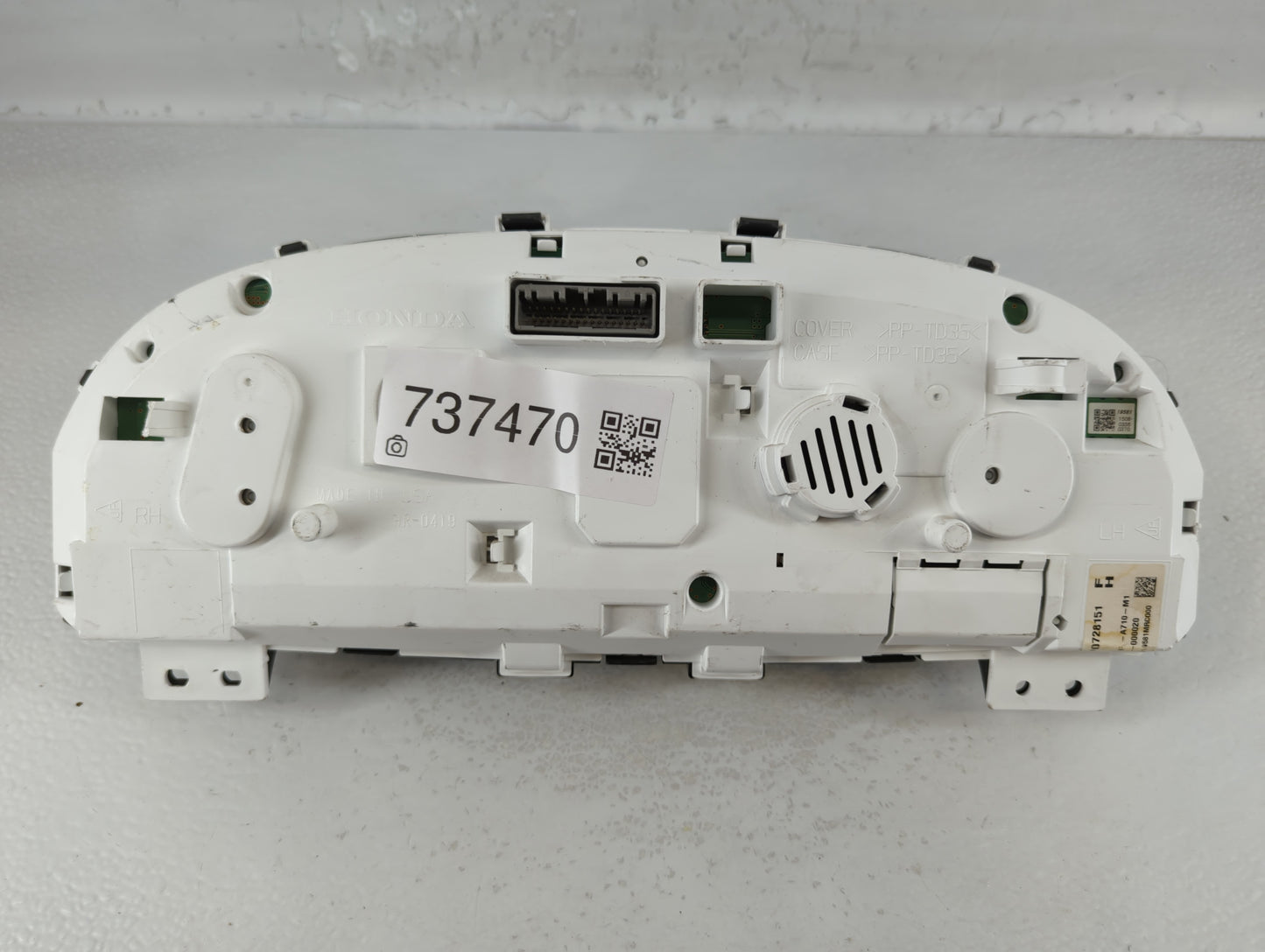 2015 Honda Accord Instrument Cluster Speedometer Gauges P/N:78100-T2E-A710-M1 Fits OEM Used Auto Parts - Oemusedautoparts1.c