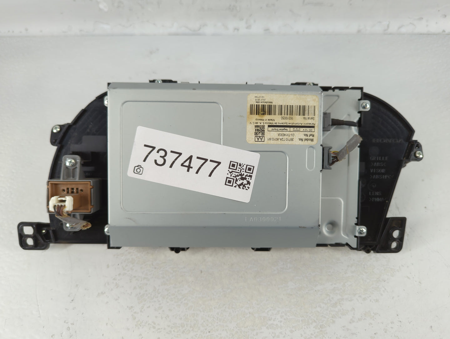 2015 Honda Accord Instrument Cluster Speedometer Gauges P/N:39710-T2A-A010-M1 16319050 Fits OEM Used Auto Parts - Oemusedaut