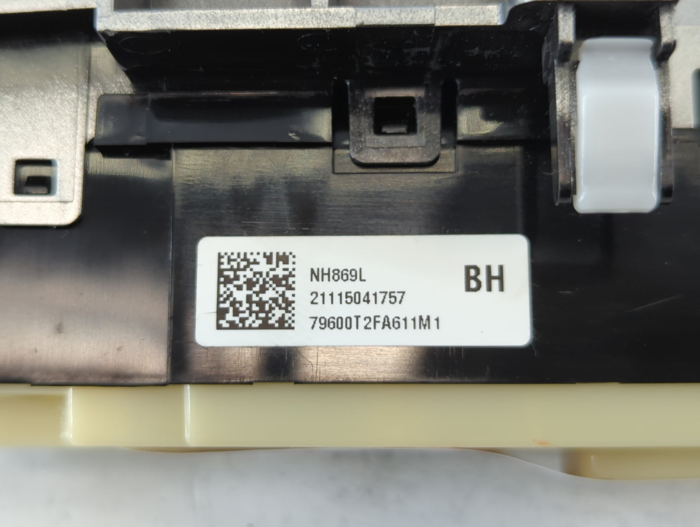 2013-2015 Honda Accord Climate Control Module Temperature AC/Heater Replacement P/N:NH869L 21115041757 Fits Fits 2013 2014 2