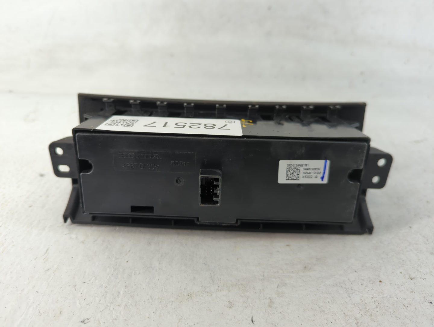 2013-2015 Honda Accord Radio AM FM Cd Player Receiver Replacement P/N:39050T2AA021M1 Fits Fits 2013 2014 2015 OEM Used Auto 