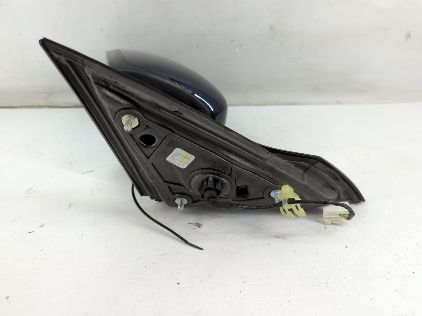 2013-2017 Honda Accord Driver Side View Mirror - Left Door Mirror OEM Used - Oemusedautoparts1.com