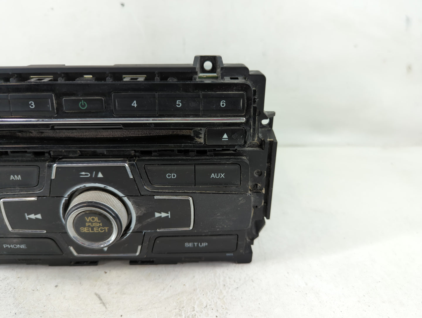 2014-2015 Honda Civic Radio AM FM Cd Player Receiver Replacement P/N:39100-TR3-A314-M1 Fits Fits 2014 2015 OEM Used Auto Par