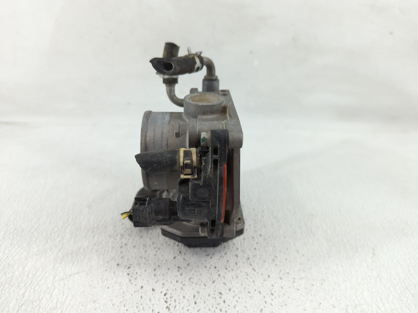 2012-2015 Honda Civic Throttle Body P/N:GMF3B Fits Fits 2012 2013 2014 2015 2016 2017 2018 2019 2020 2021 2022 OEM Used Auto