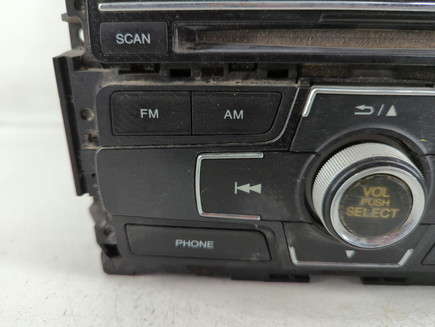 2014-2015 Honda Civic Radio AM FM Cd Player Receiver Replacement P/N:39100-TR3-A314-M1 Fits Fits 2014 2015 OEM Used Auto Par