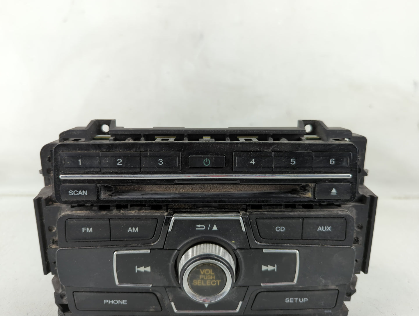 2014-2015 Honda Civic Radio AM FM Cd Player Receiver Replacement P/N:39100-TR3-A314-M1 Fits Fits 2014 2015 OEM Used Auto Par