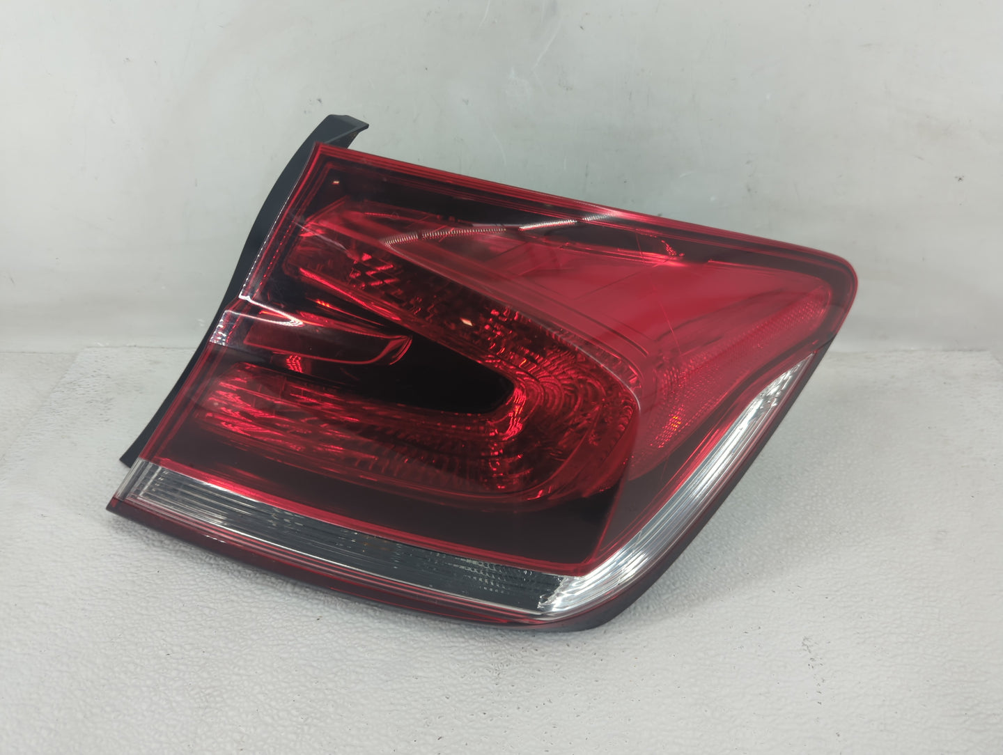 2013-2015 Honda Civic Tail Light Assembly Passenger Right OEM Fits Fits 2013 2014 2015 OEM Used Auto Parts - Oemusedautopart