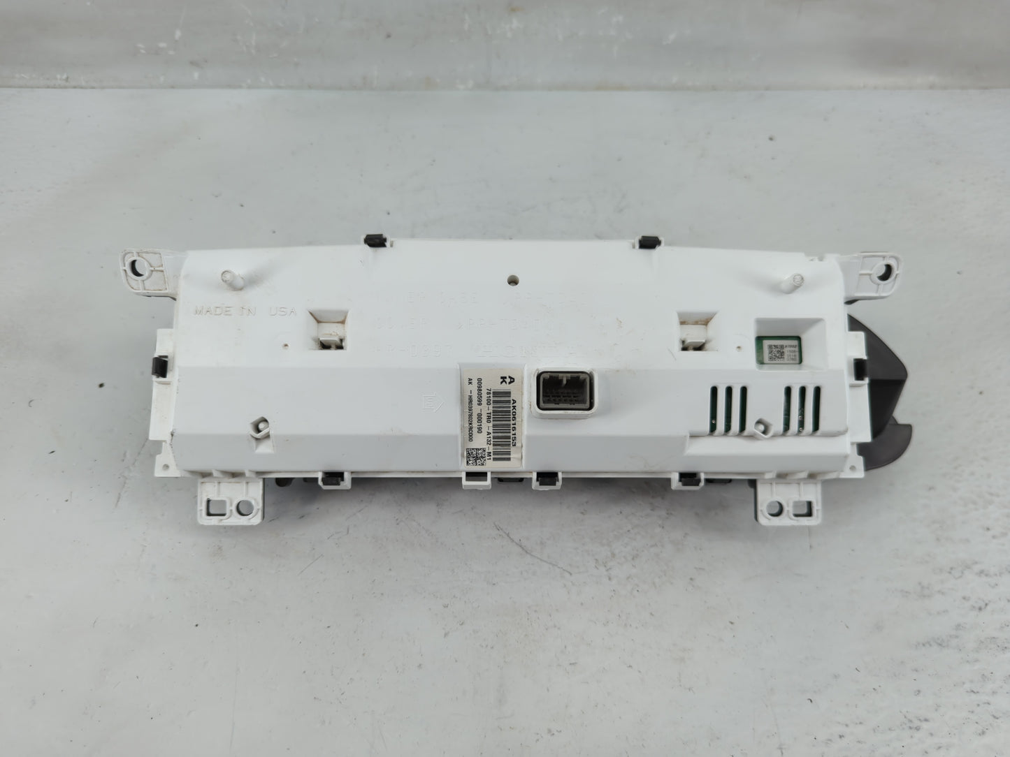 2015 Honda Civic Radio AM FM Cd Player Receiver Replacement P/N:781-TR0-A132-M1 Fits OEM Used Auto Parts - Oemusedautoparts1