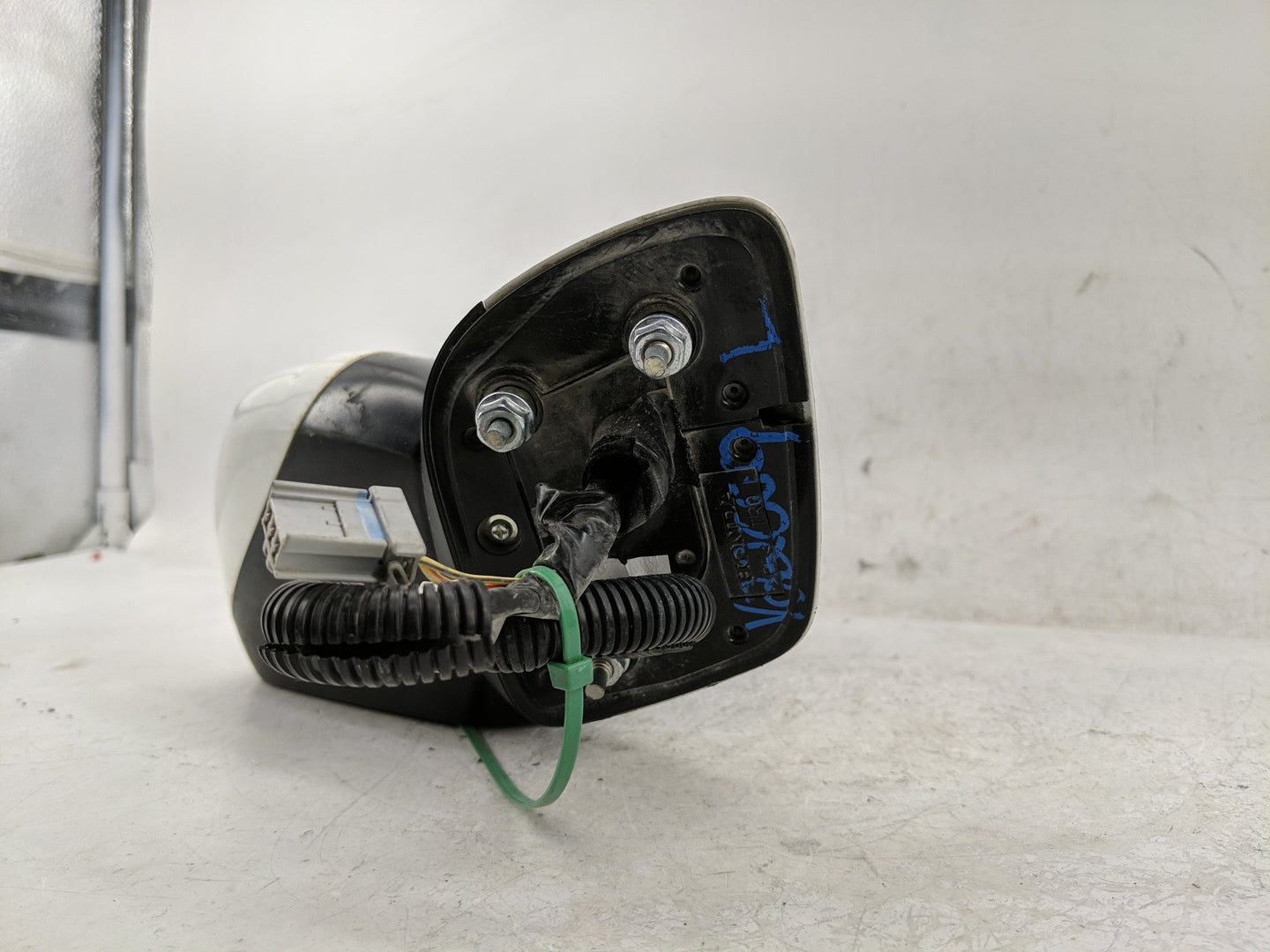 2014-2015 Honda Civic Driver Side View Mirror - Left Door Mirror OEM Used - Oemusedautoparts1.com