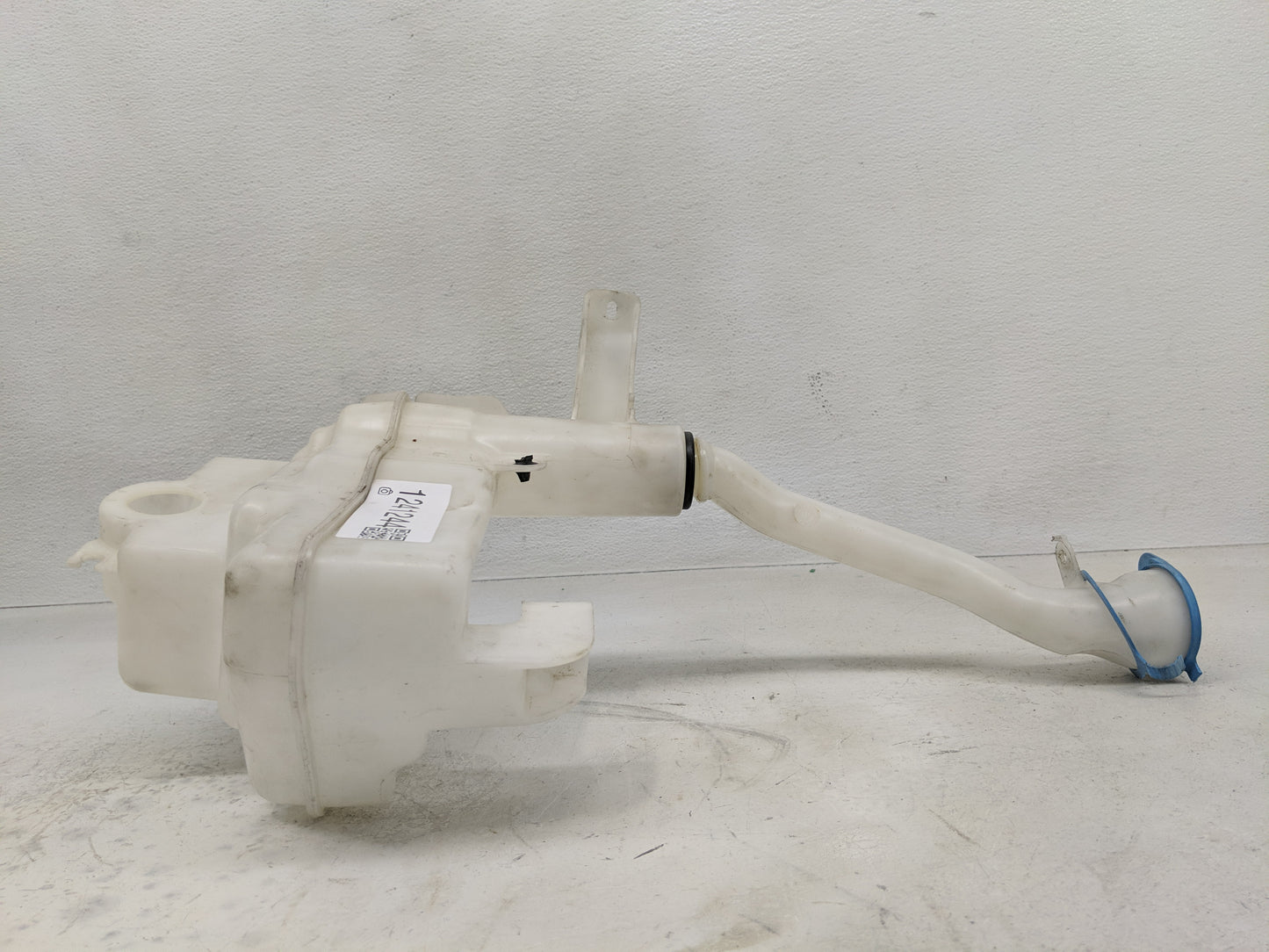 2012-2015 Honda Civic Windshield Washer Fluid Reservoir Bottle Oem - Oemusedautoparts1.com