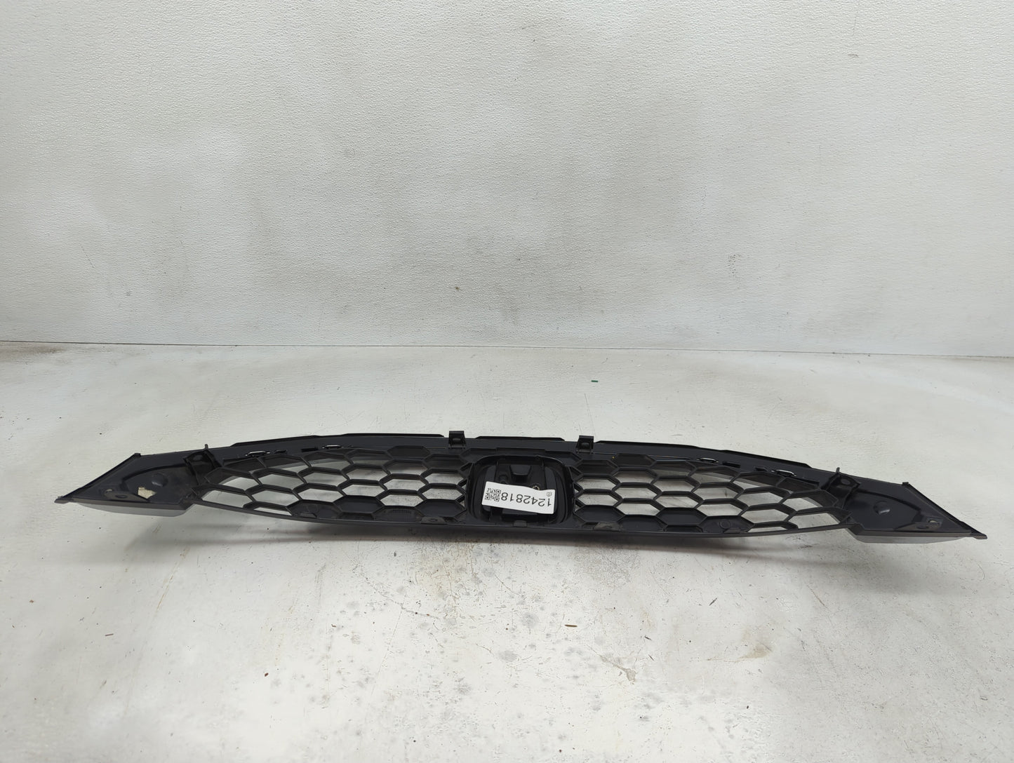 2013-2015 Honda Civic Front Grille Bumper Not Included - Oemusedautoparts1.com