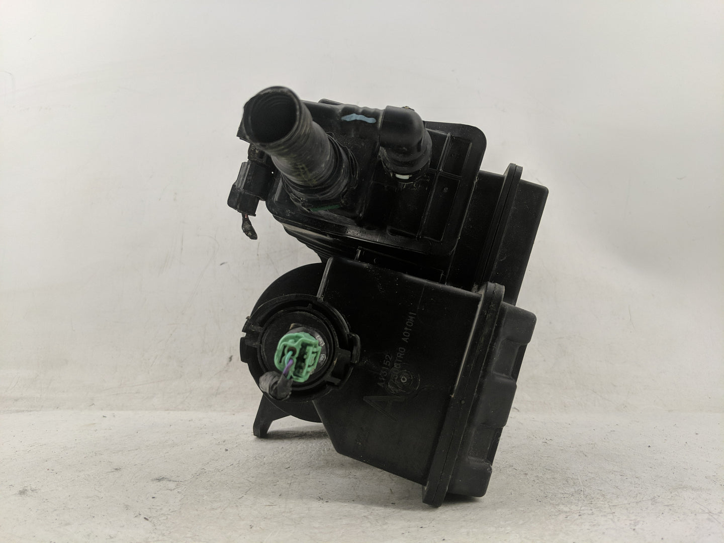 2015 Honda Civic Fuel Vapor Charcoal Canister - Oemusedautoparts1.com