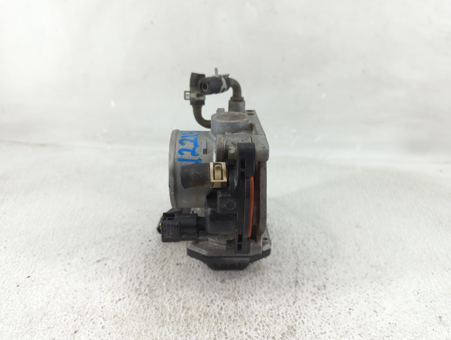 2012-2015 Honda Civic Throttle Body P/N:GMF3B Fits Fits 2012 2013 2014 2015 2016 2017 2018 2019 2020 2021 2022 OEM Used Auto