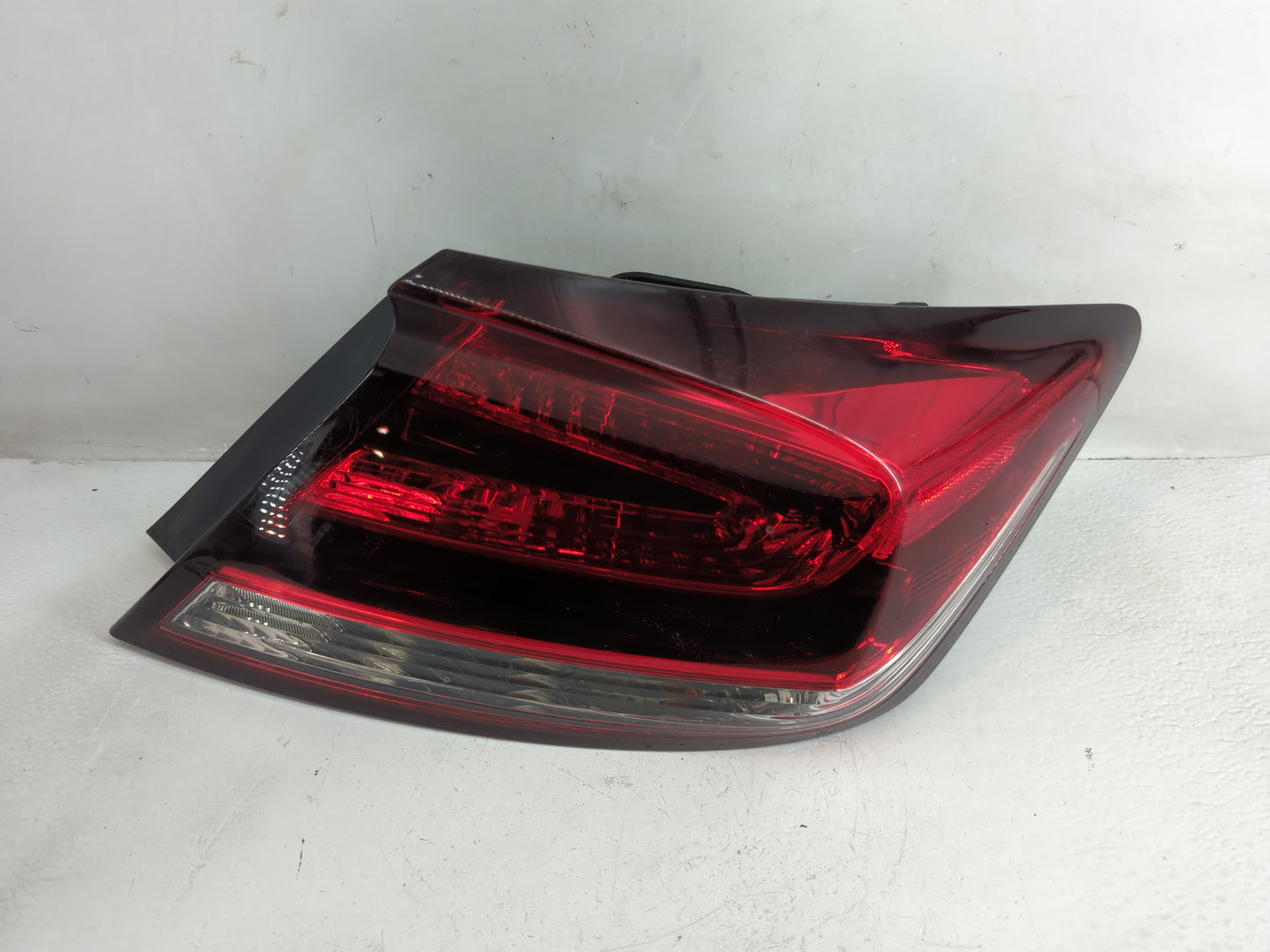 2014-2015 Honda Civic Tail Light Assembly Passenger Right OEM Fits Fits 2014 2015 OEM Used Auto Parts - Oemusedautoparts1.co
