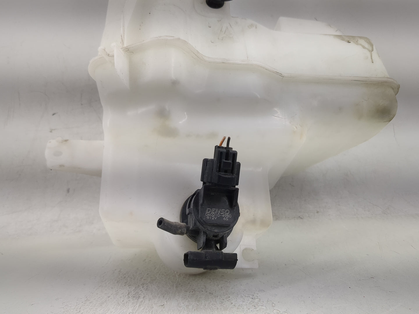 2012-2015 Honda Civic Windshield Washer Fluid Reservoir Bottle Oem - Oemusedautoparts1.com
