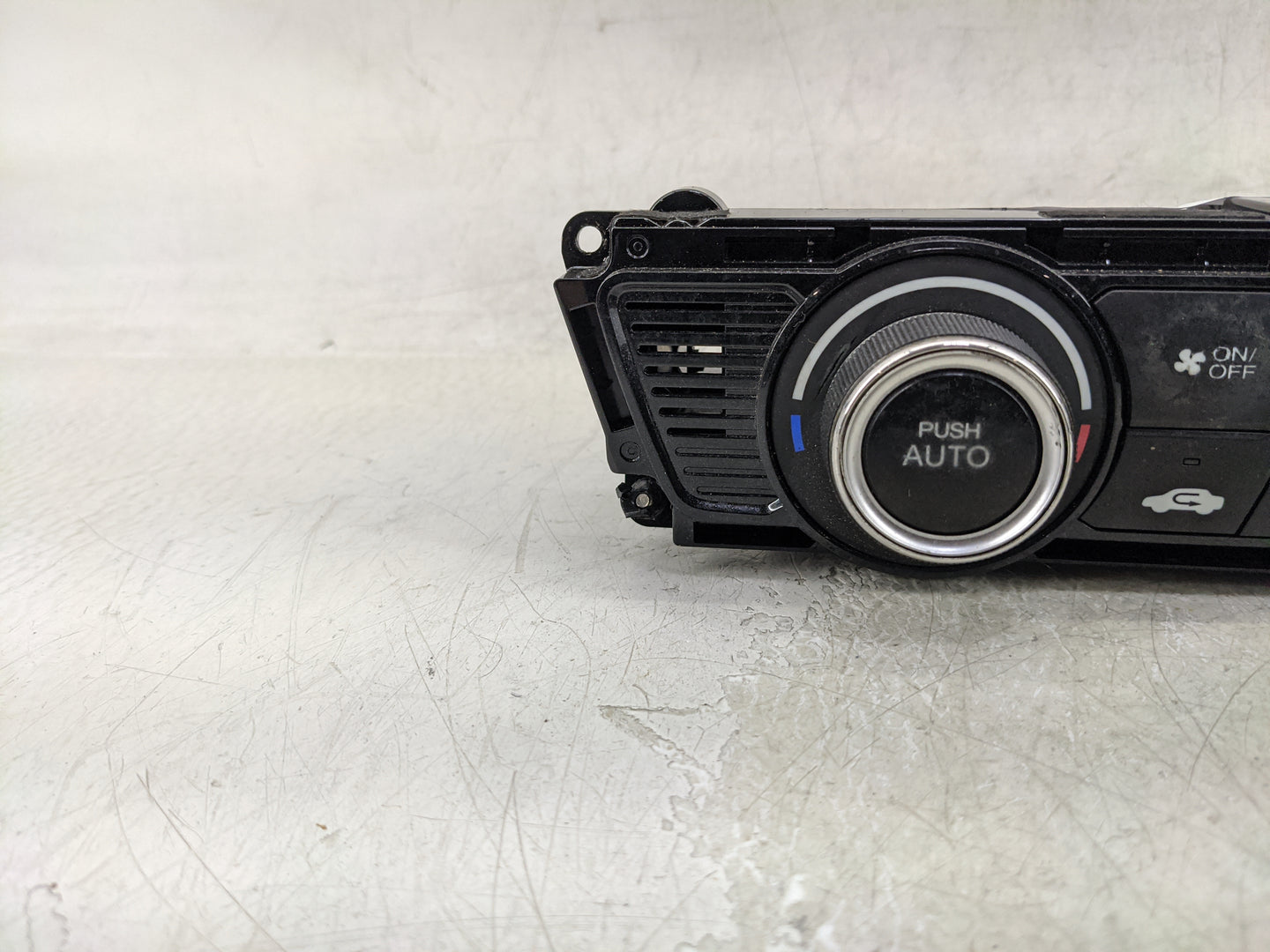 2013-2015 Honda Civic Climate Control Module Temperature AC/Heater Replacement P/N:A42 NH-587L Fits Fits 2013 2014 2015 OEM 