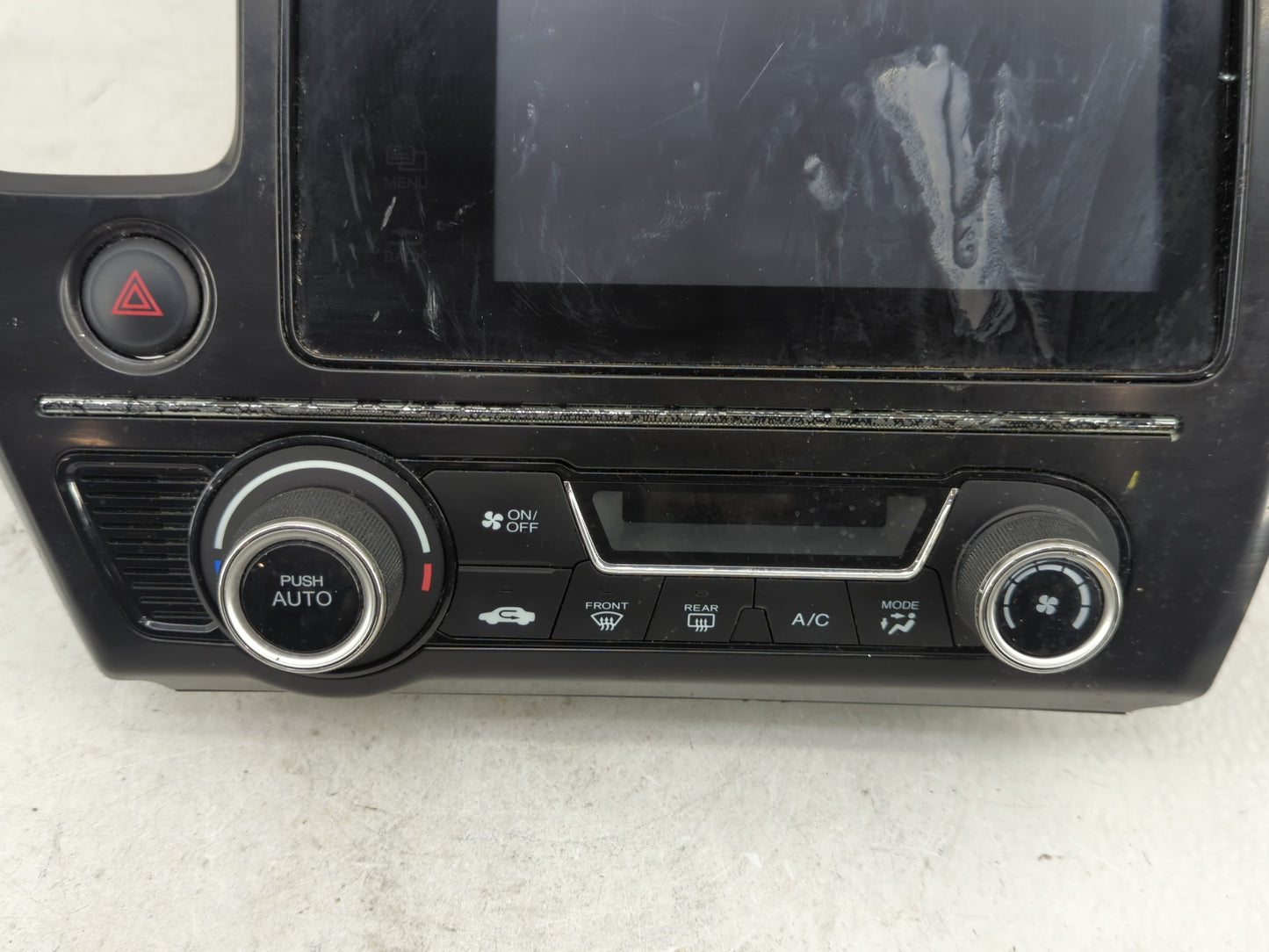 2014-2015 Honda Civic Radio AM FM Cd Player Receiver Replacement P/N:NR-241UH4CC00-T Fits Fits 2014 2015 OEM Used Auto Parts