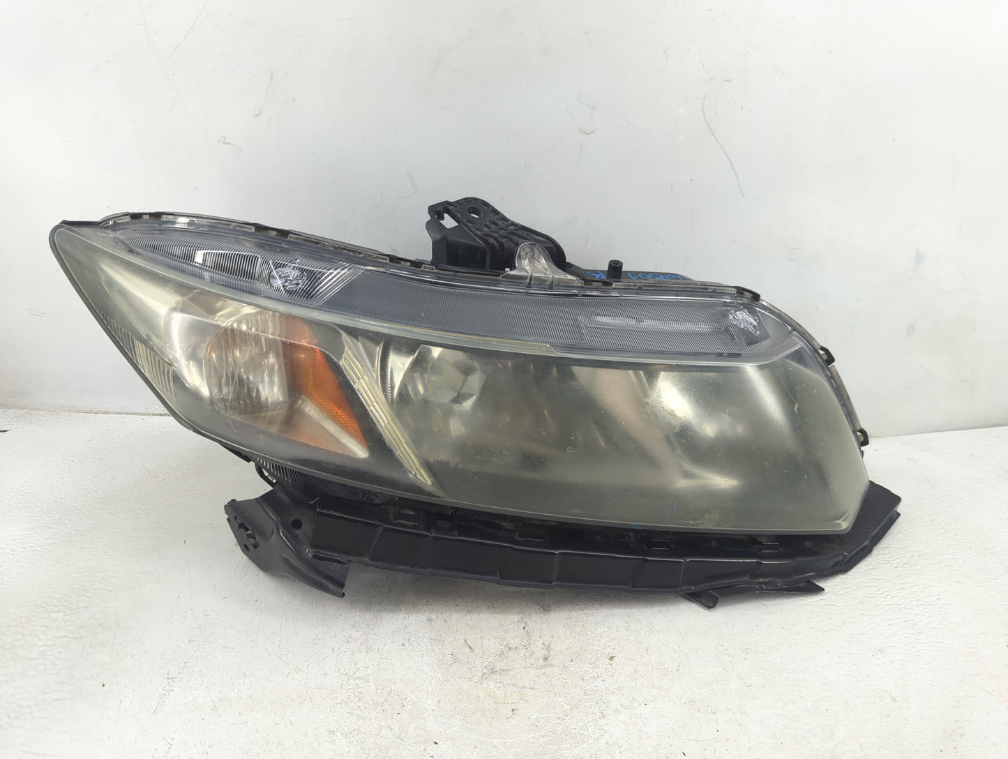 2013-2015 Honda Civic Tail Light Assembly Passenger Right OEM Fits Fits 2013 2014 2015 OEM Used Auto Parts - Oemusedautopart