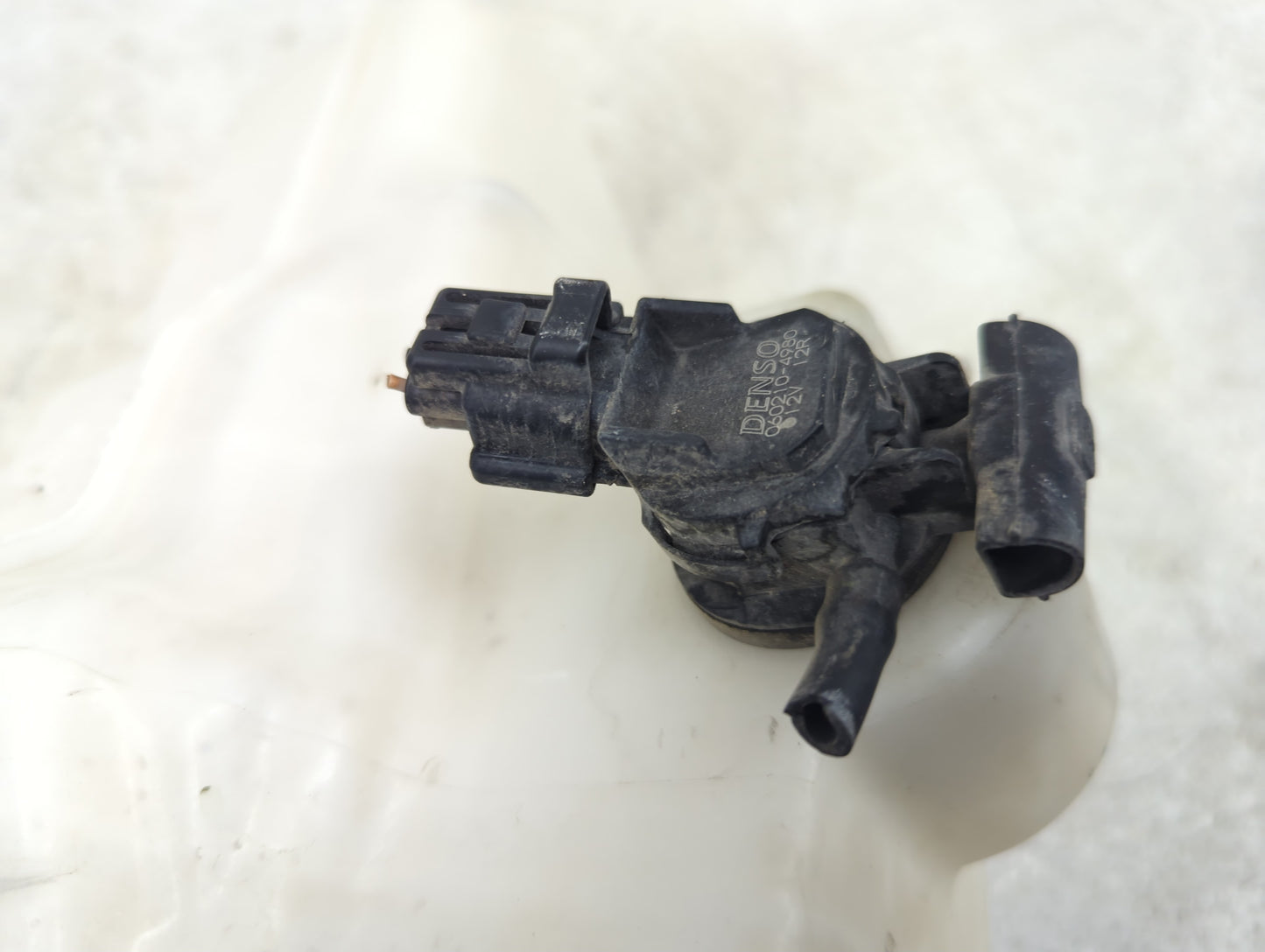 2012-2015 Honda Civic Windshield Washer Fluid Reservoir Bottle Oem - Oemusedautoparts1.com