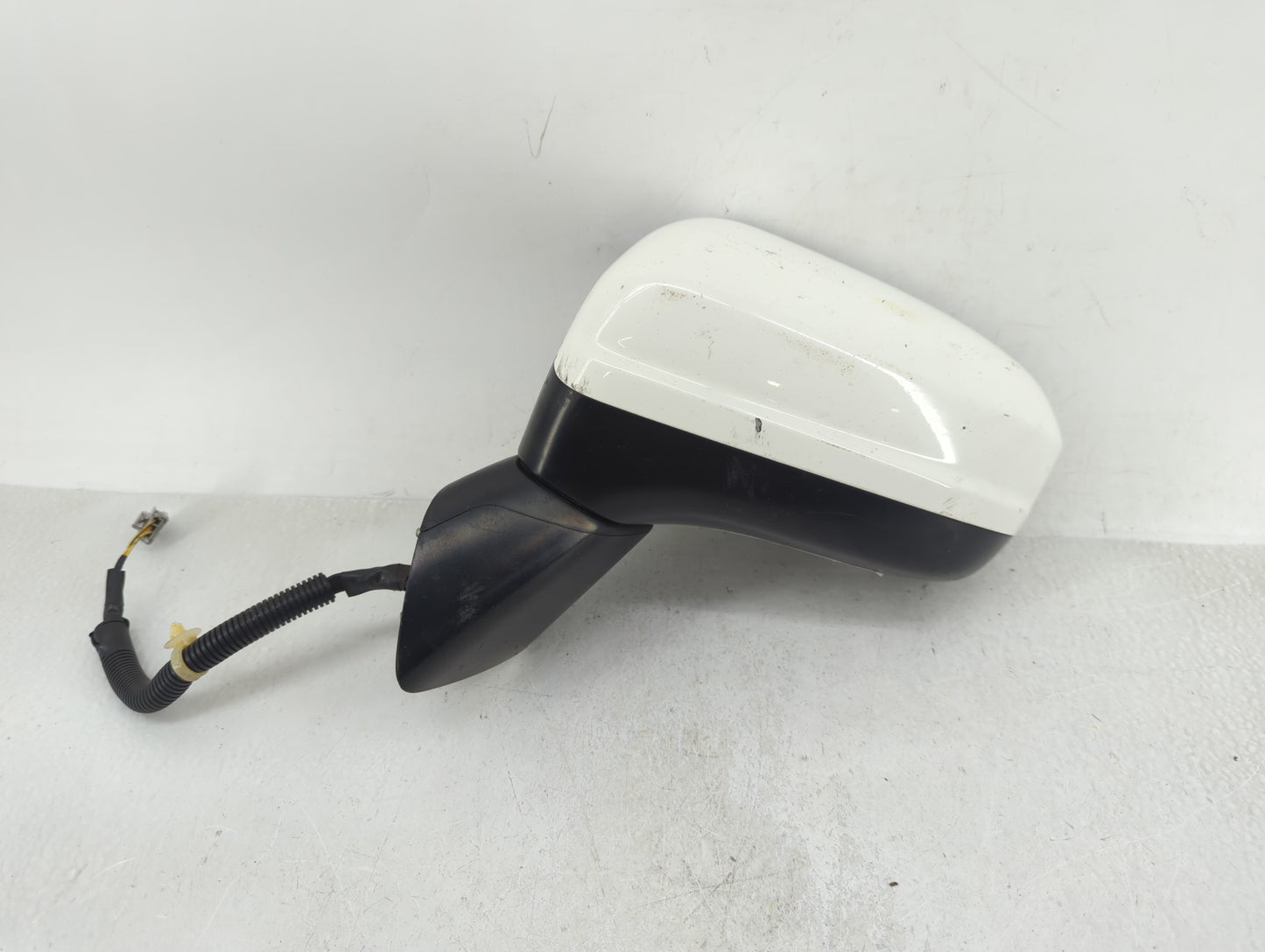 2014-2015 Honda Civic Driver Side View Mirror - Left Door Mirror OEM Used - Oemusedautoparts1.com