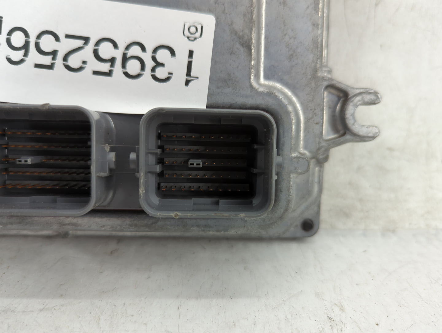2014-2015 Honda Civic PCM Engine Control Computer ECU ECM PCU OEM P/N:37820-R1J-A55 Fits Fits 2014 2015 OEM Used Auto Parts 