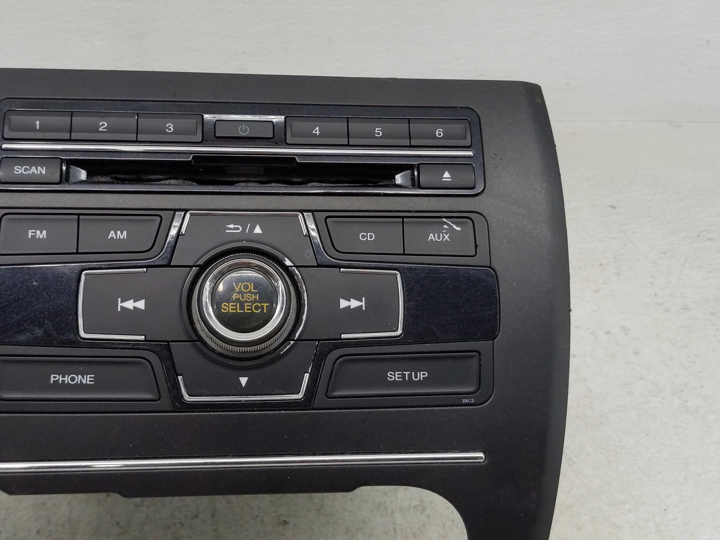 2013-2015 Honda Civic Radio AM FM Cd Player Receiver Replacement P/N:39100-TR3-A314-M1 Fits Fits 2013 2014 2015 OEM Used Aut