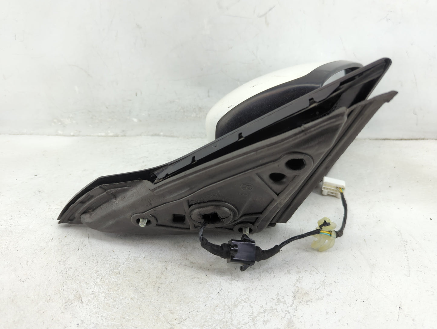 2014-2015 Honda Civic Passenger Side View Mirror - Right Door Mirror OEM Used - Oemusedautoparts1.com