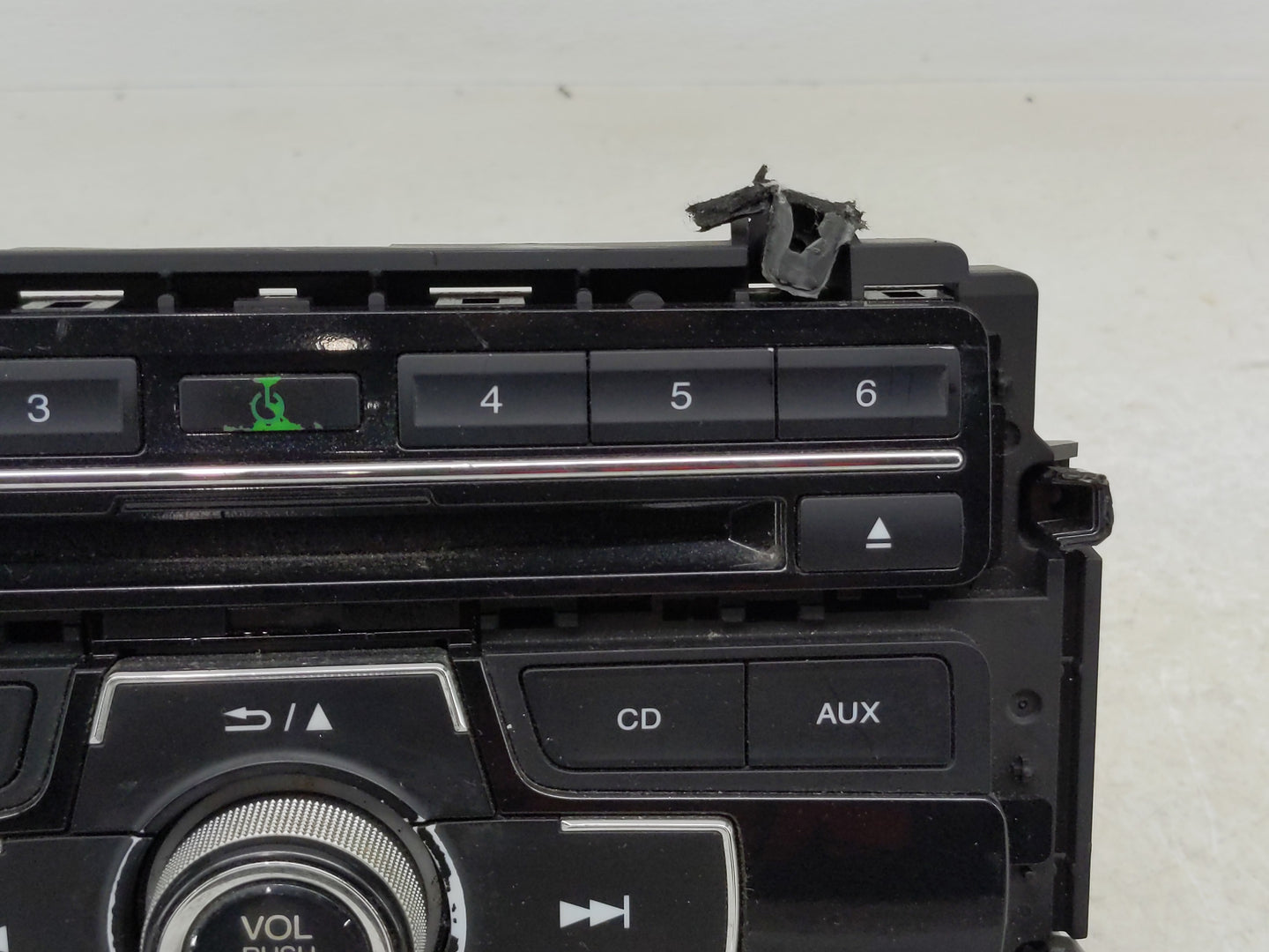2013-2015 Honda Civic Radio AM FM Cd Player Receiver Replacement P/N:39100-TR3-A314-M1 Fits Fits 2013 2014 2015 OEM Used Aut