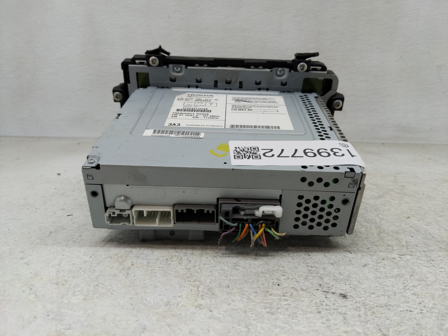 2013-2015 Honda Civic Radio AM FM Cd Player Receiver Replacement P/N:39100-TR3-A314-M1 Fits Fits 2013 2014 2015 OEM Used Aut