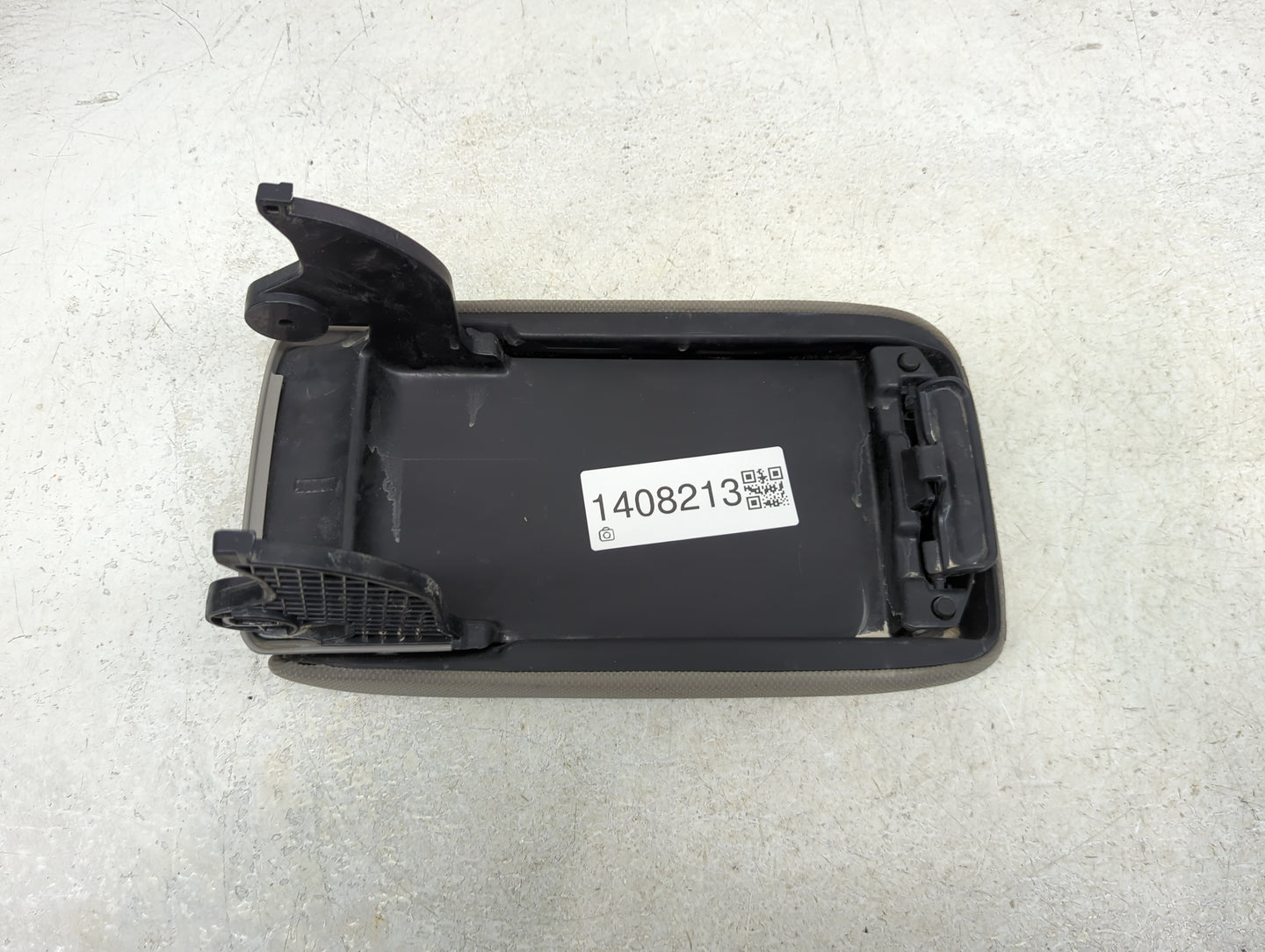 2015 Honda Civic Center Console Armrest Cover Lid Fits OEM Used Auto Parts - Oemusedautoparts1.com