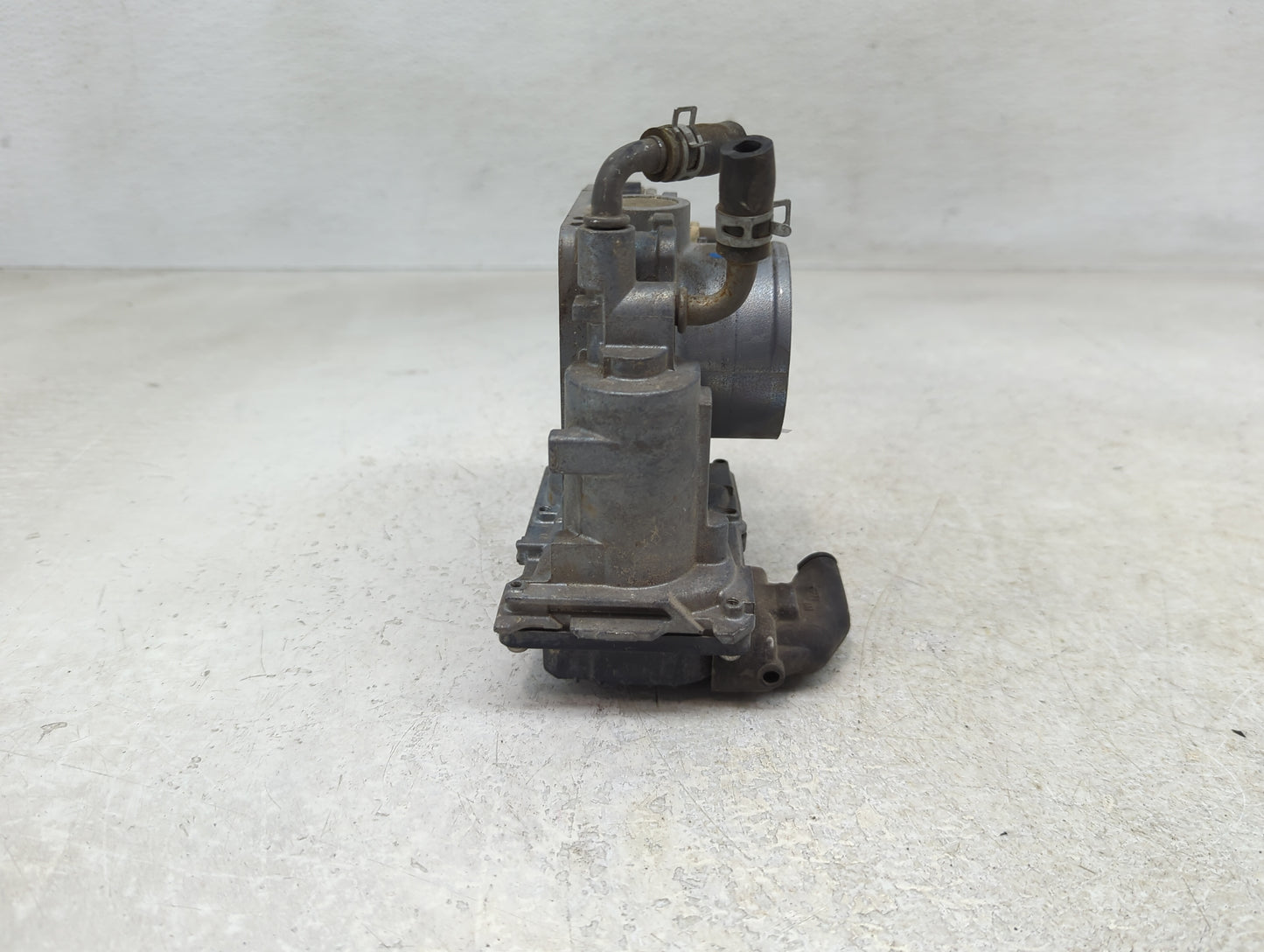 2012-2015 Honda Civic Throttle Body P/N:GMF3B Fits Fits 2012 2013 2014 2015 2016 2017 2018 2019 2020 2021 2022 OEM Used Auto